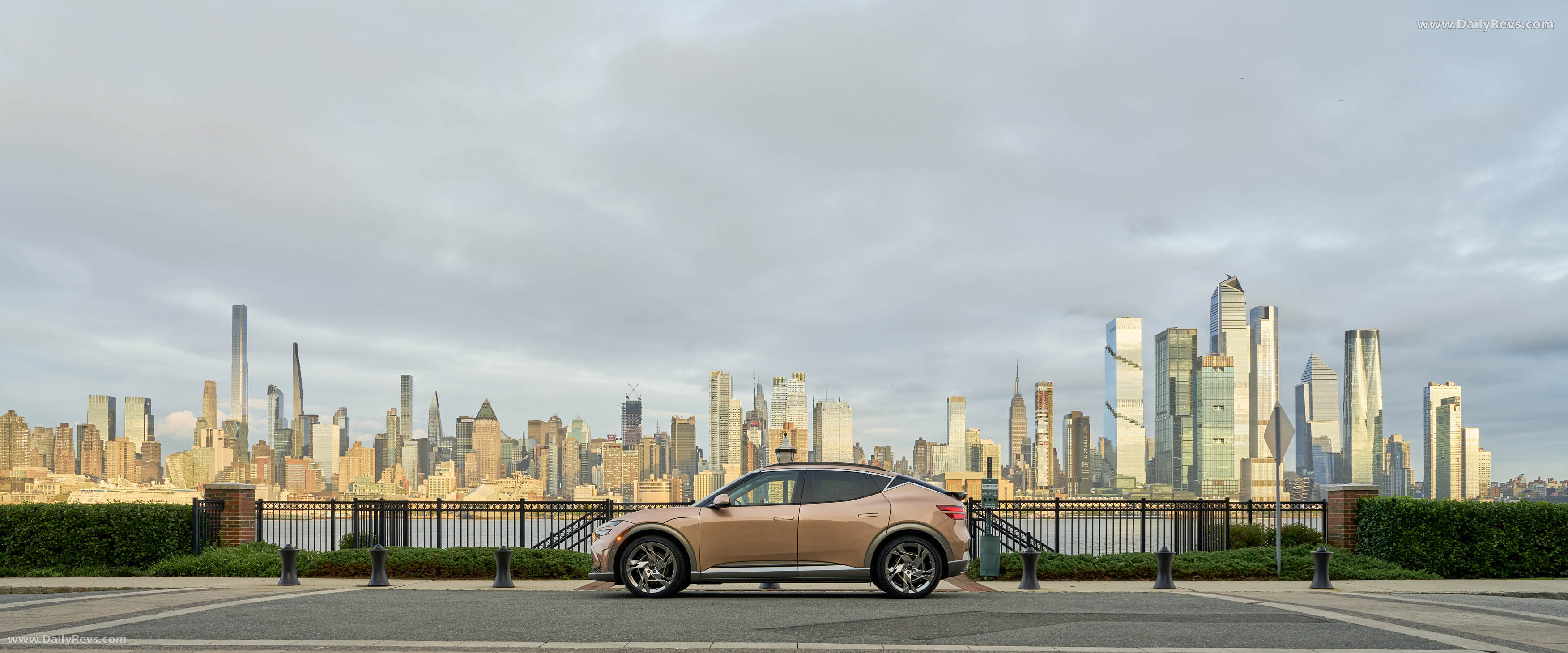 2025 Genesis GV60 US Version Side View