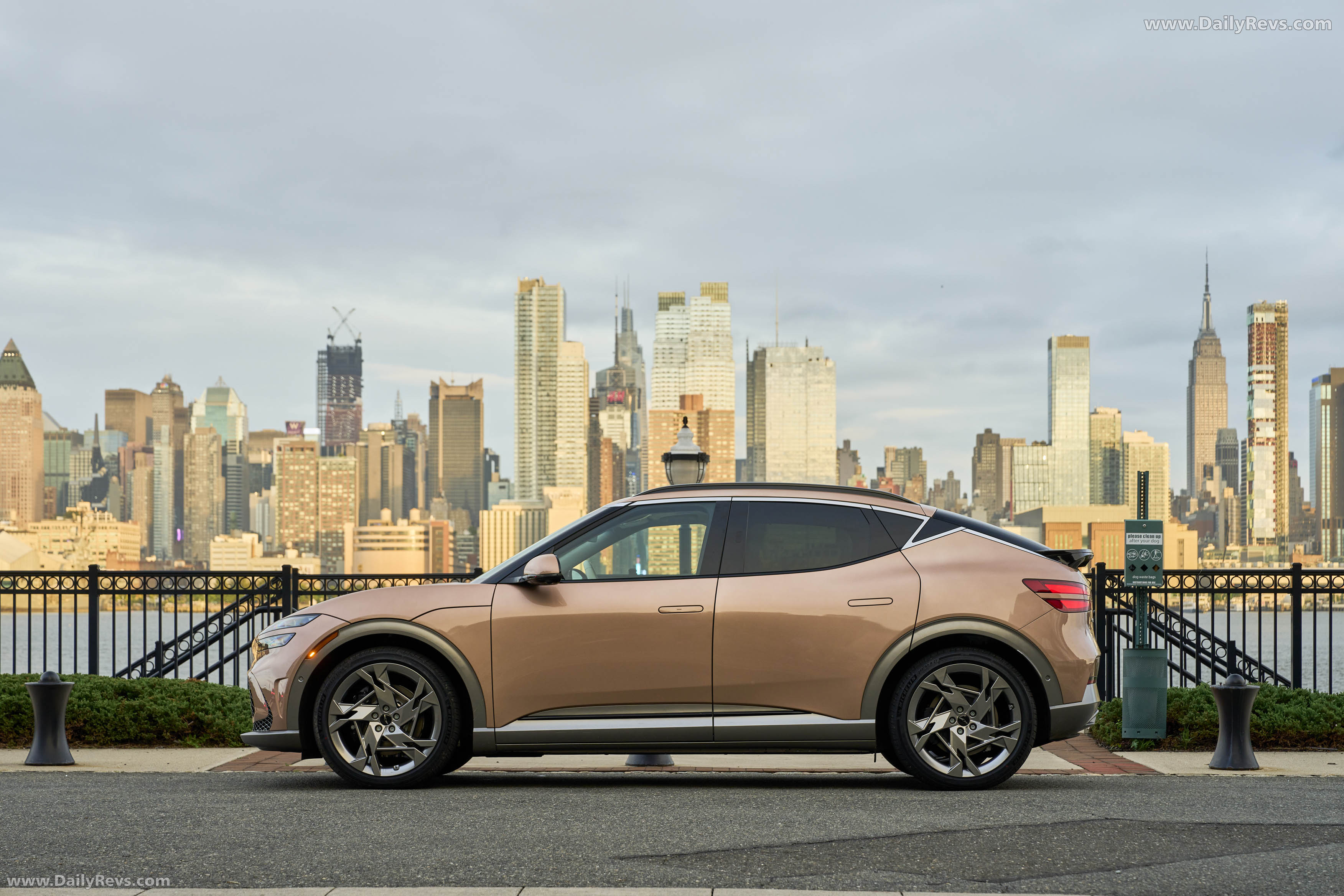 2025 Genesis GV60 US Version Side View