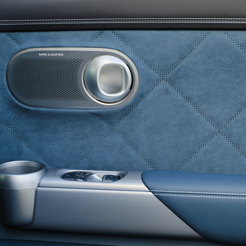 2025 Genesis GV60 US Version Interior