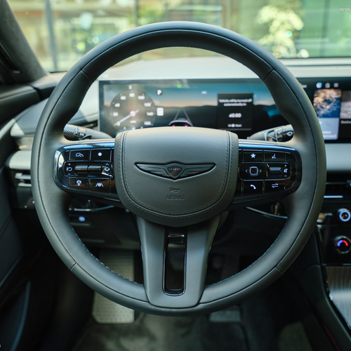 2026 Genesis G80 Prestige Black Interior
