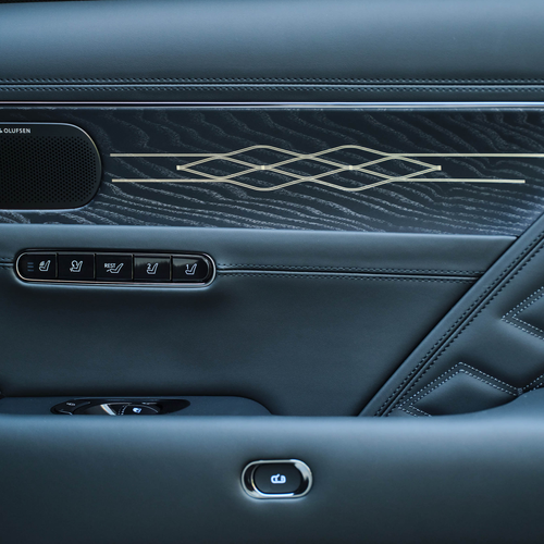 2026 Genesis G90 Prestige Black Interior