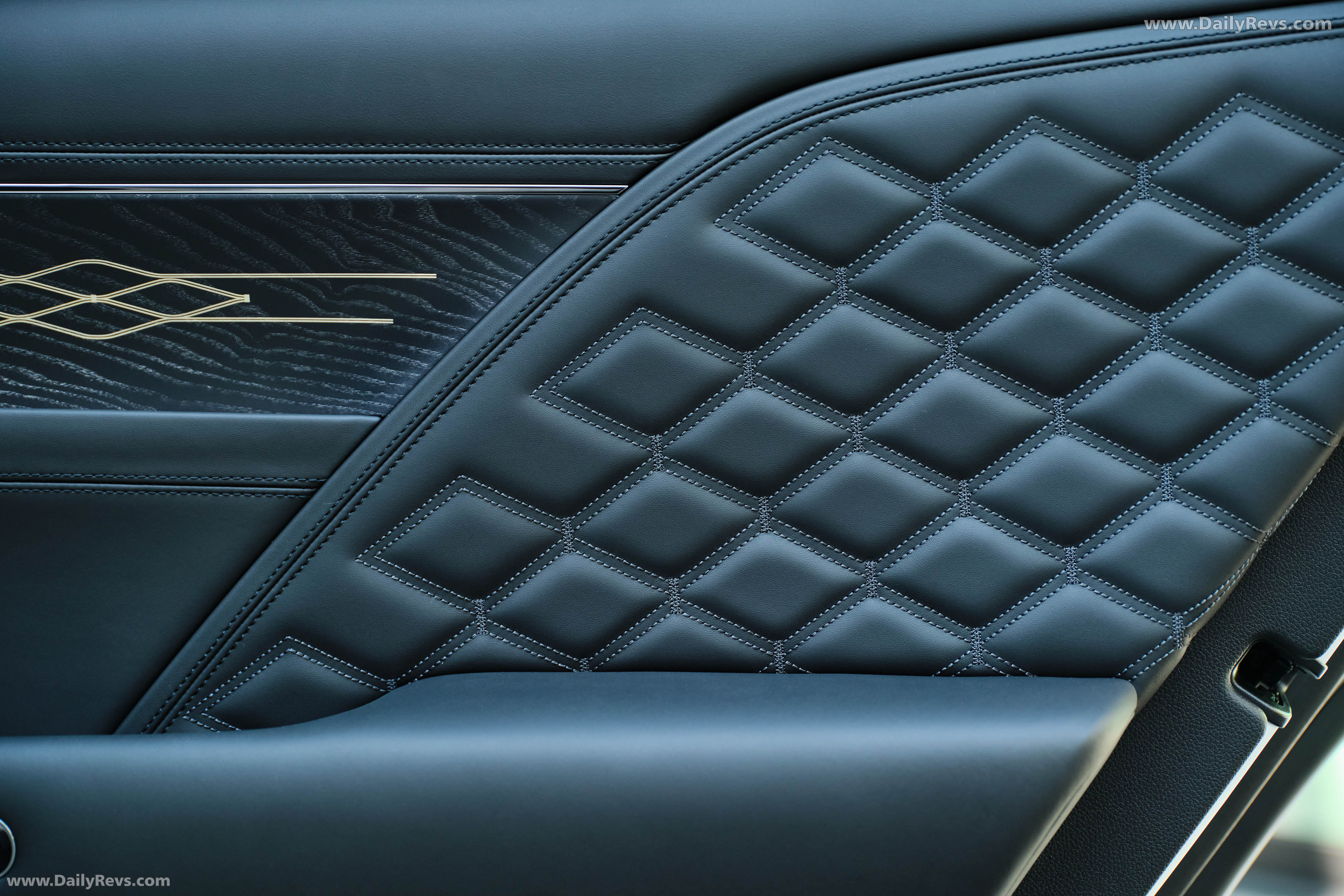 2026 Genesis G90 Prestige Black Interior