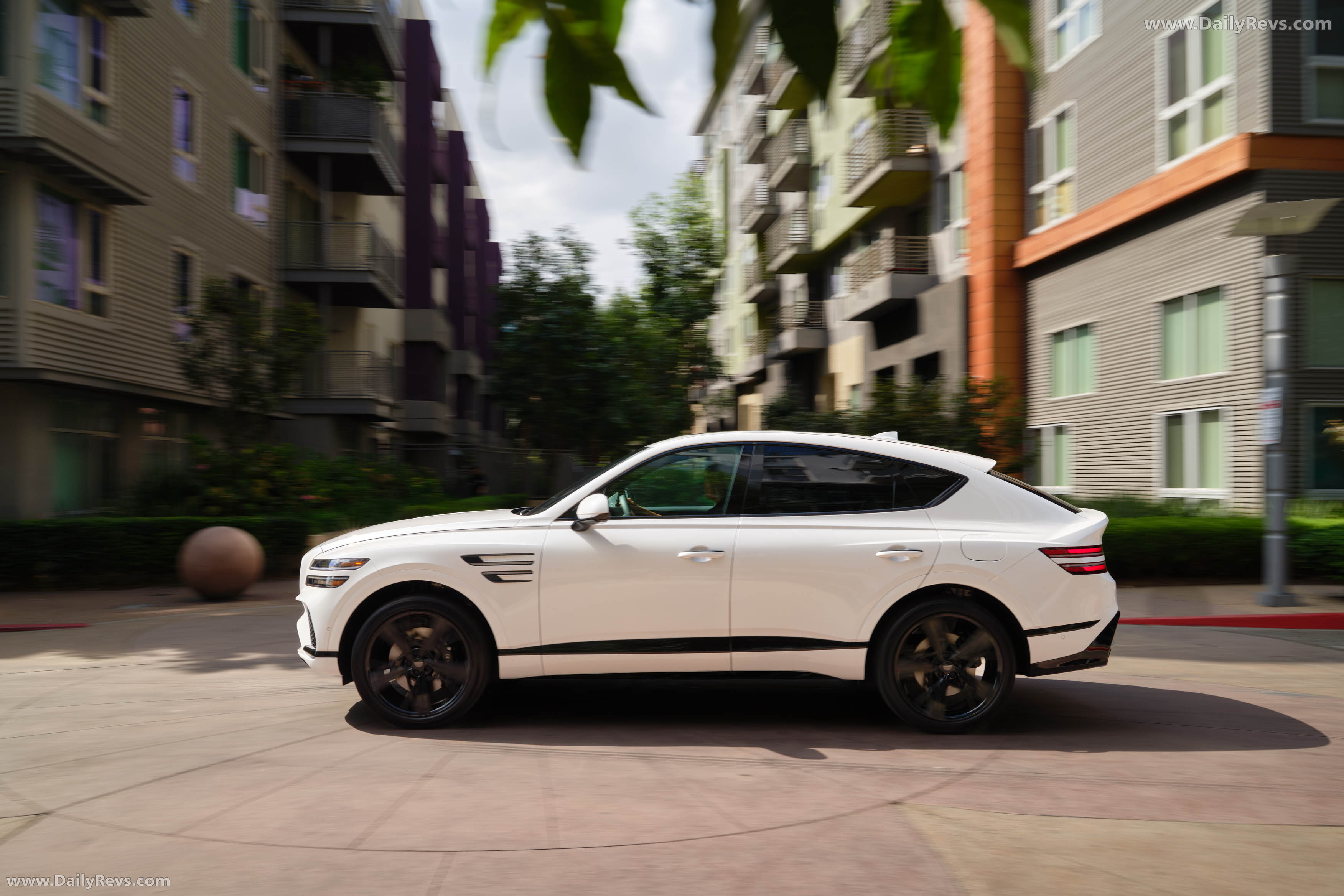 2026 Genesis GV80 Coupe Prestige Black Side View