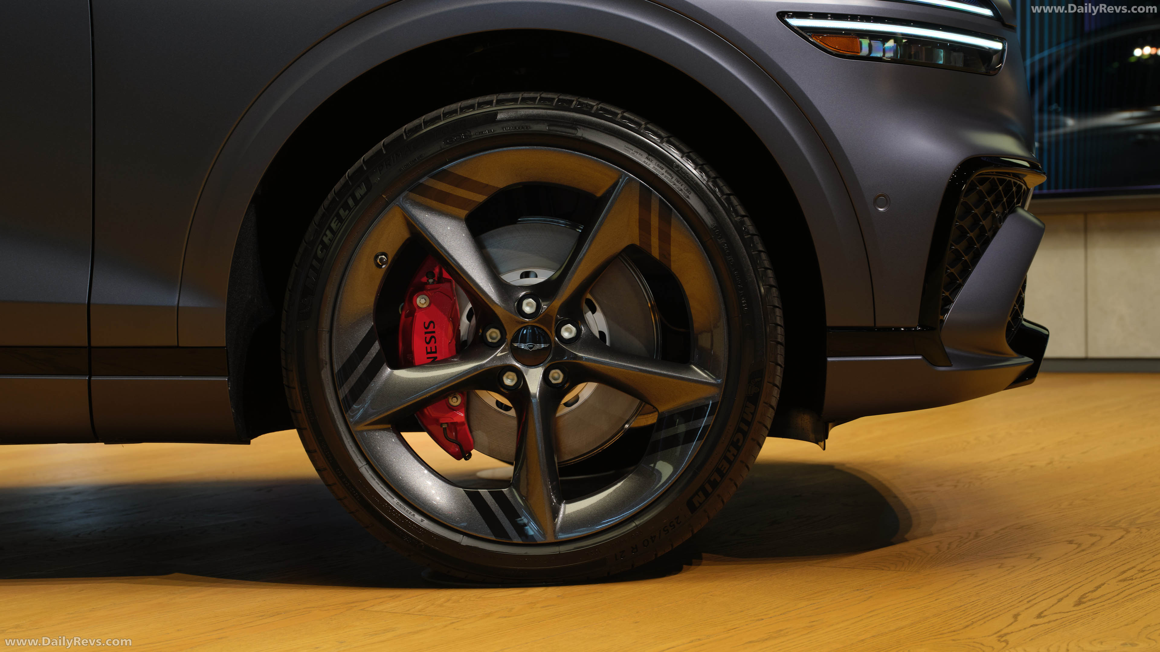 2026 Genesis GV70 Prestige Graphite Exterior