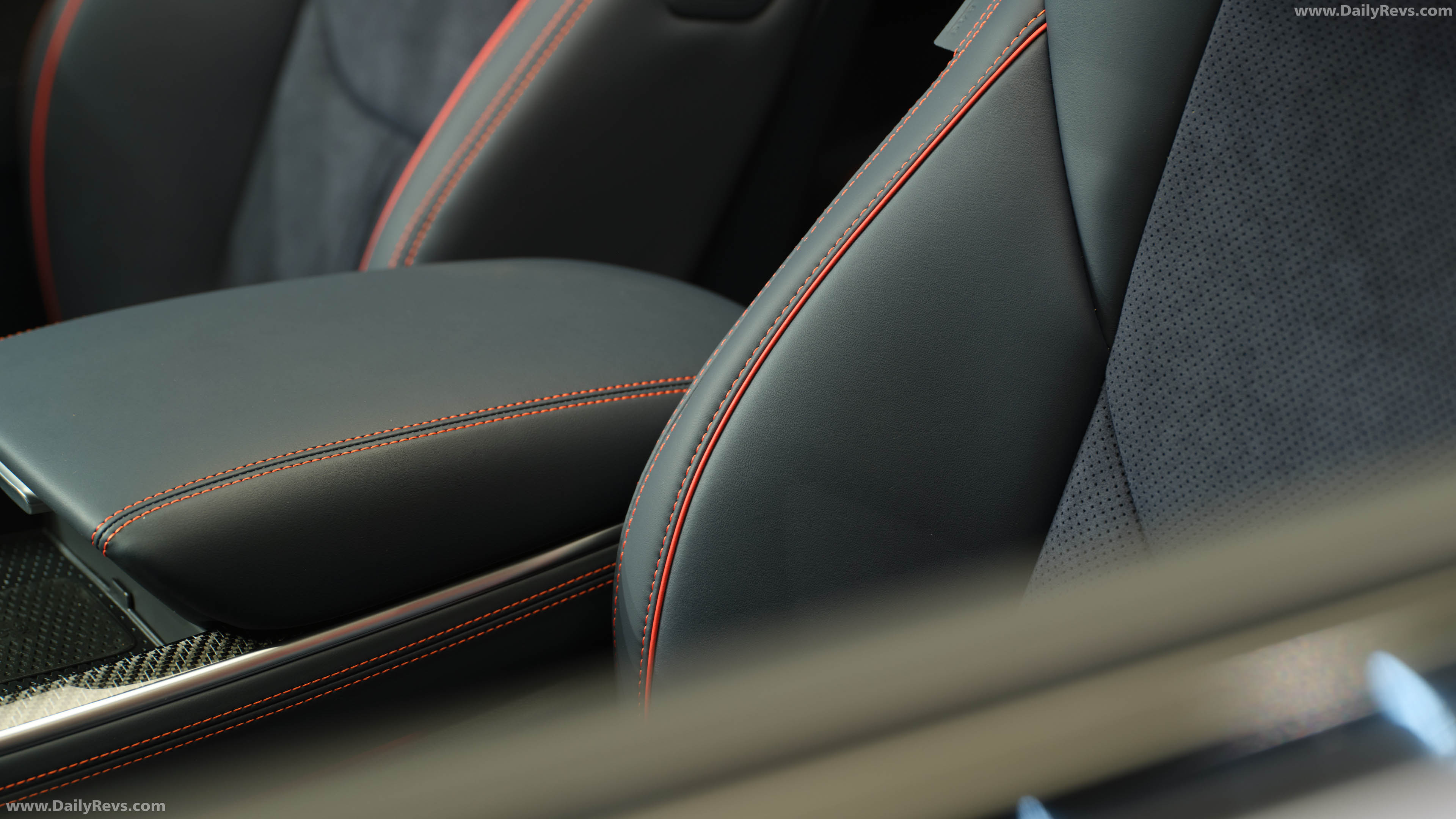 2026 Genesis GV70 Prestige Graphite Interior