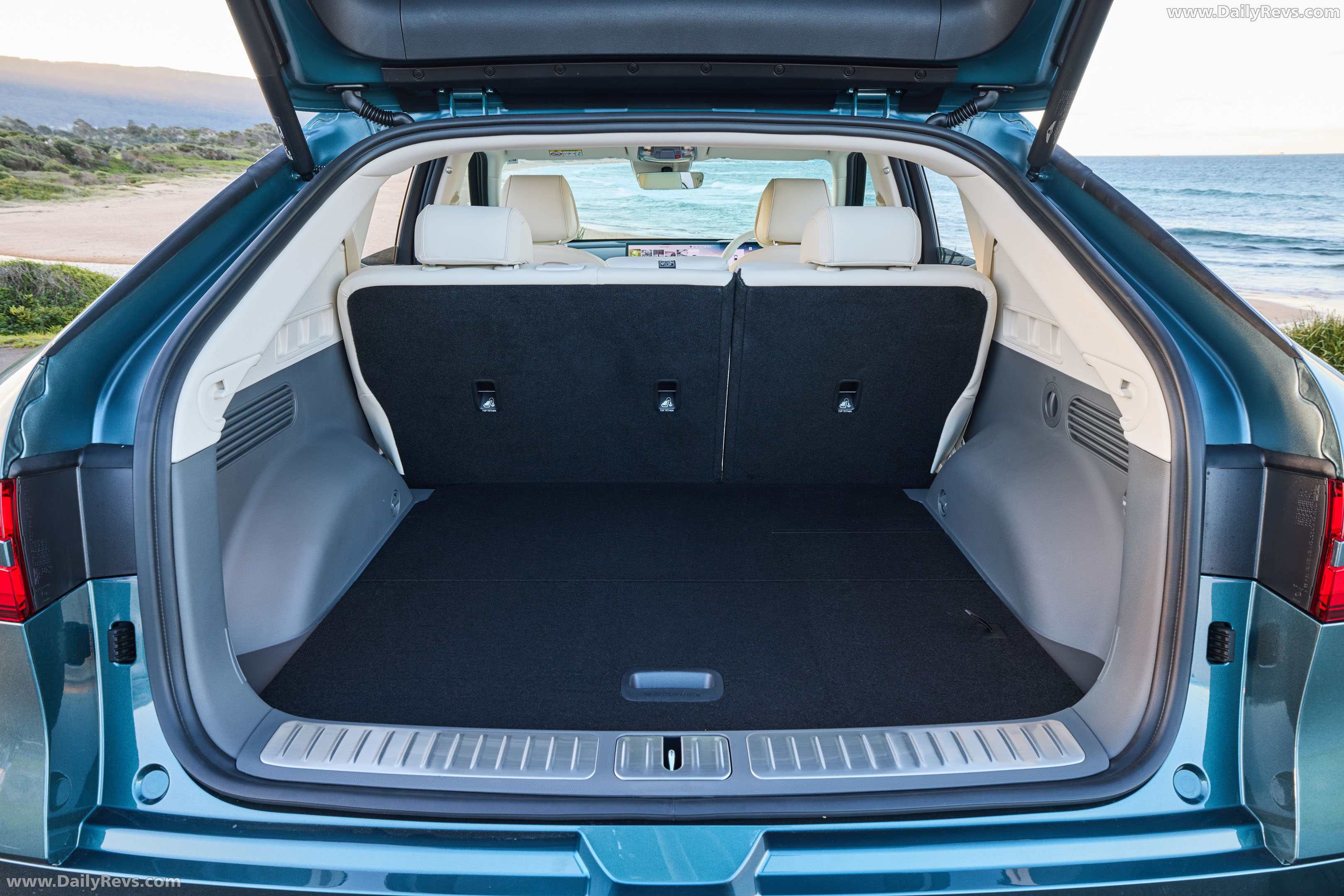 2026 Genesis GV60 Australian Version Interior