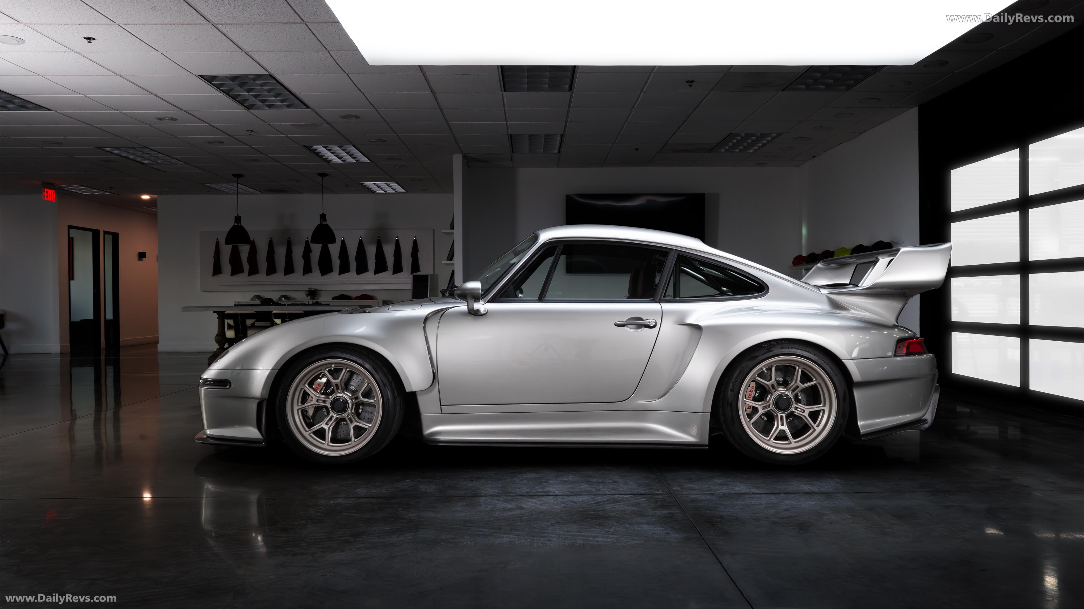 2025 Gunther Werks Project F-26 Side View