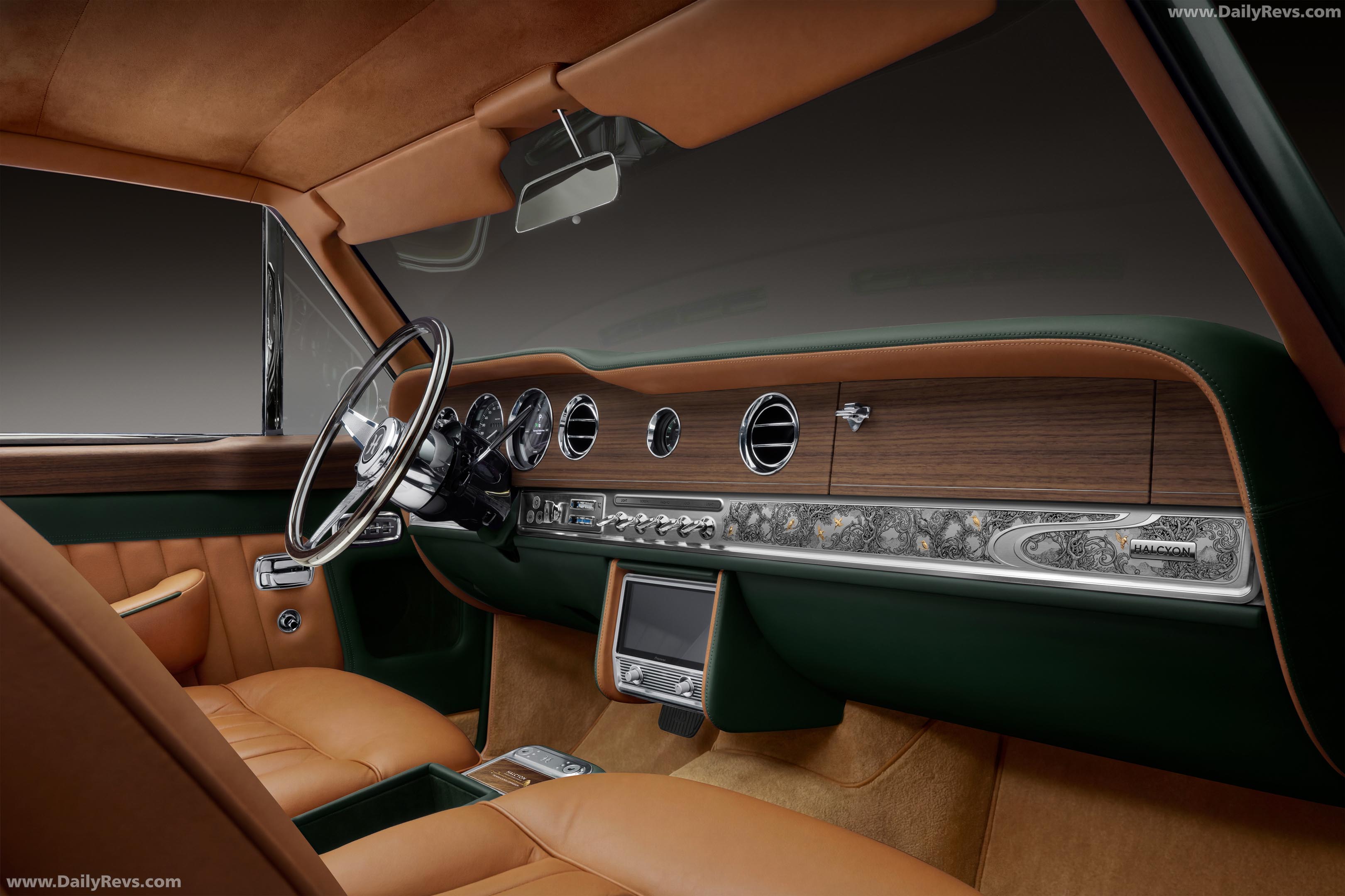 2026 Halcyon Rose And Scroll Interior
