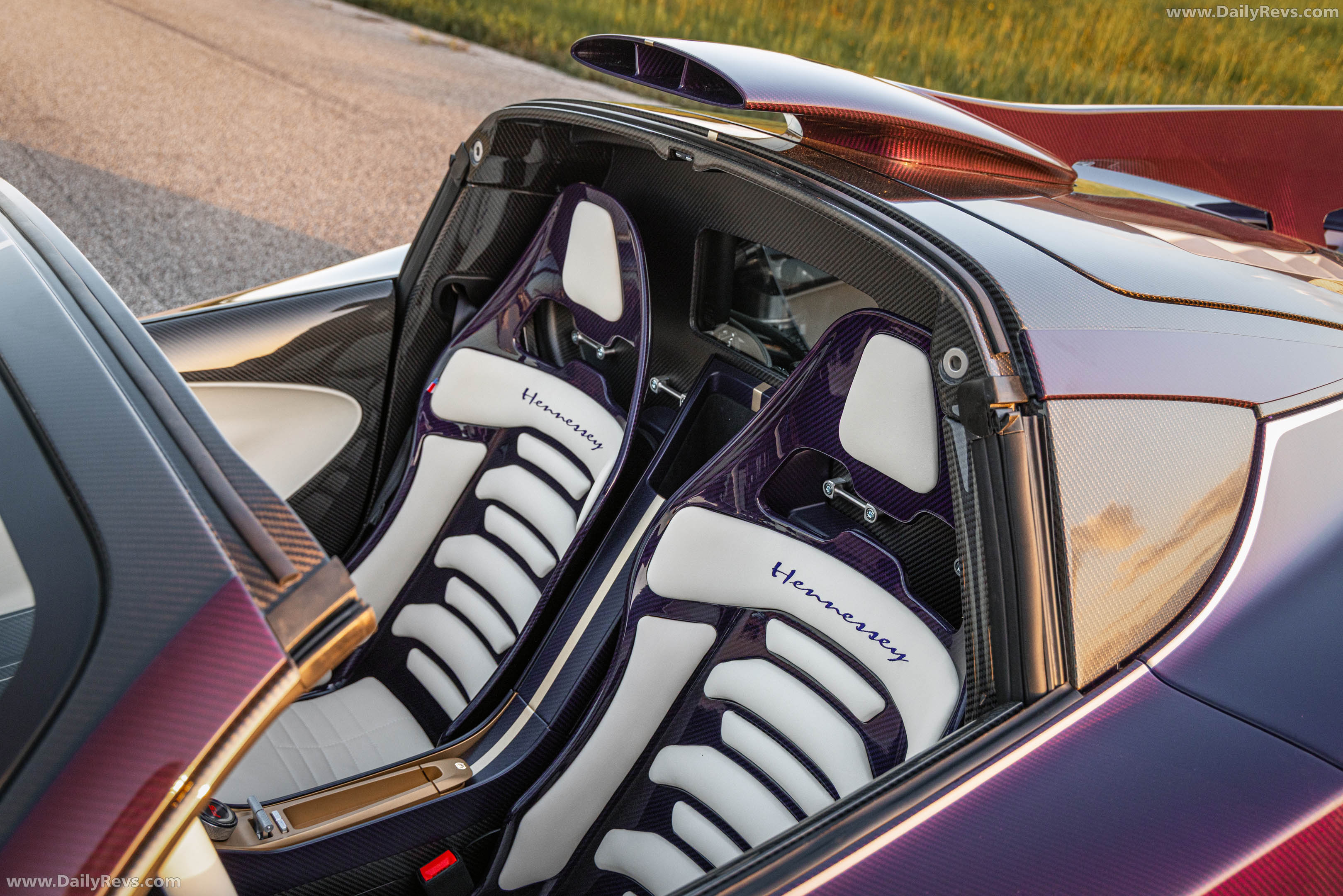 2027 Hennessey Venom F5-M Interior