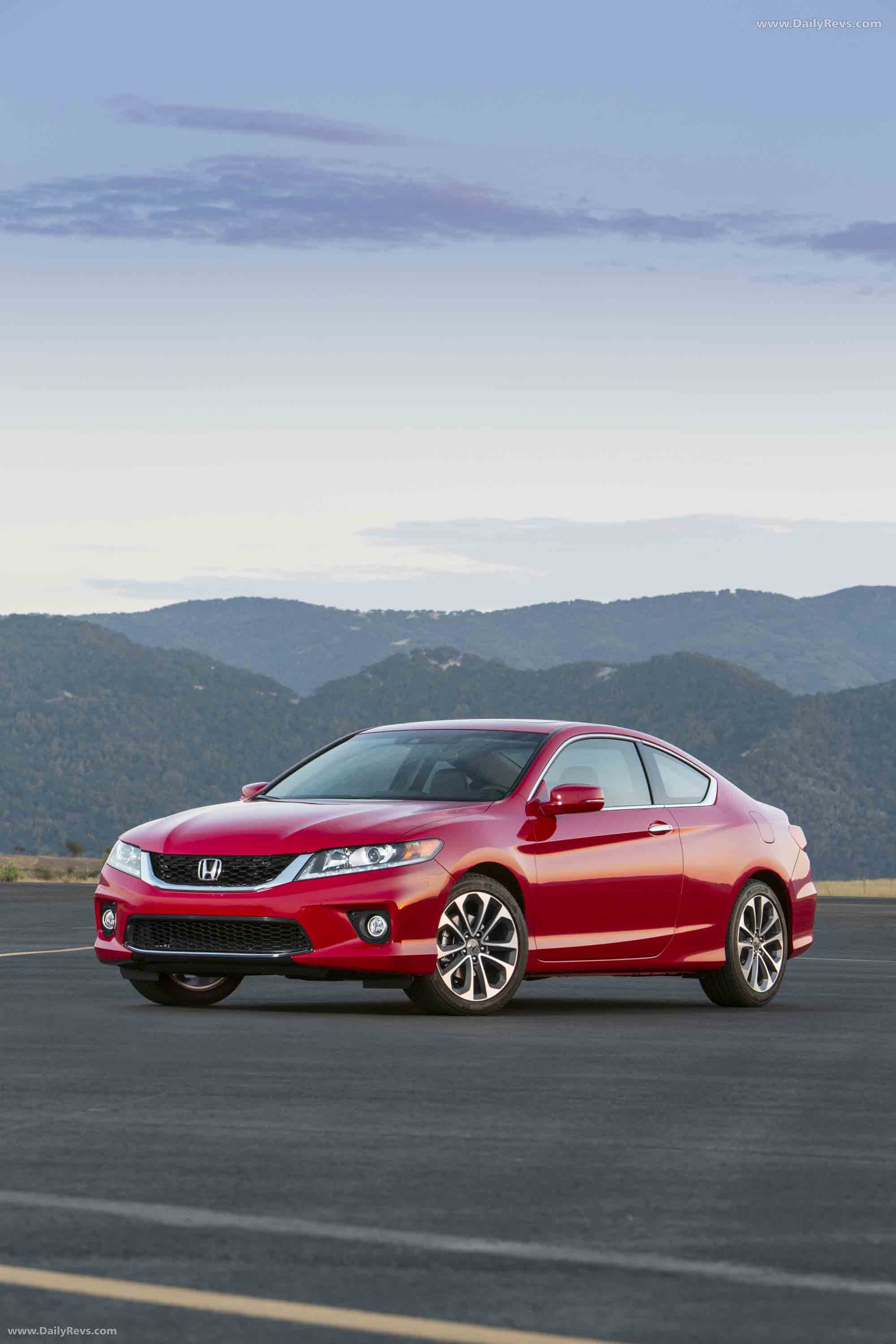 2013 Honda Accord Coupe Front View