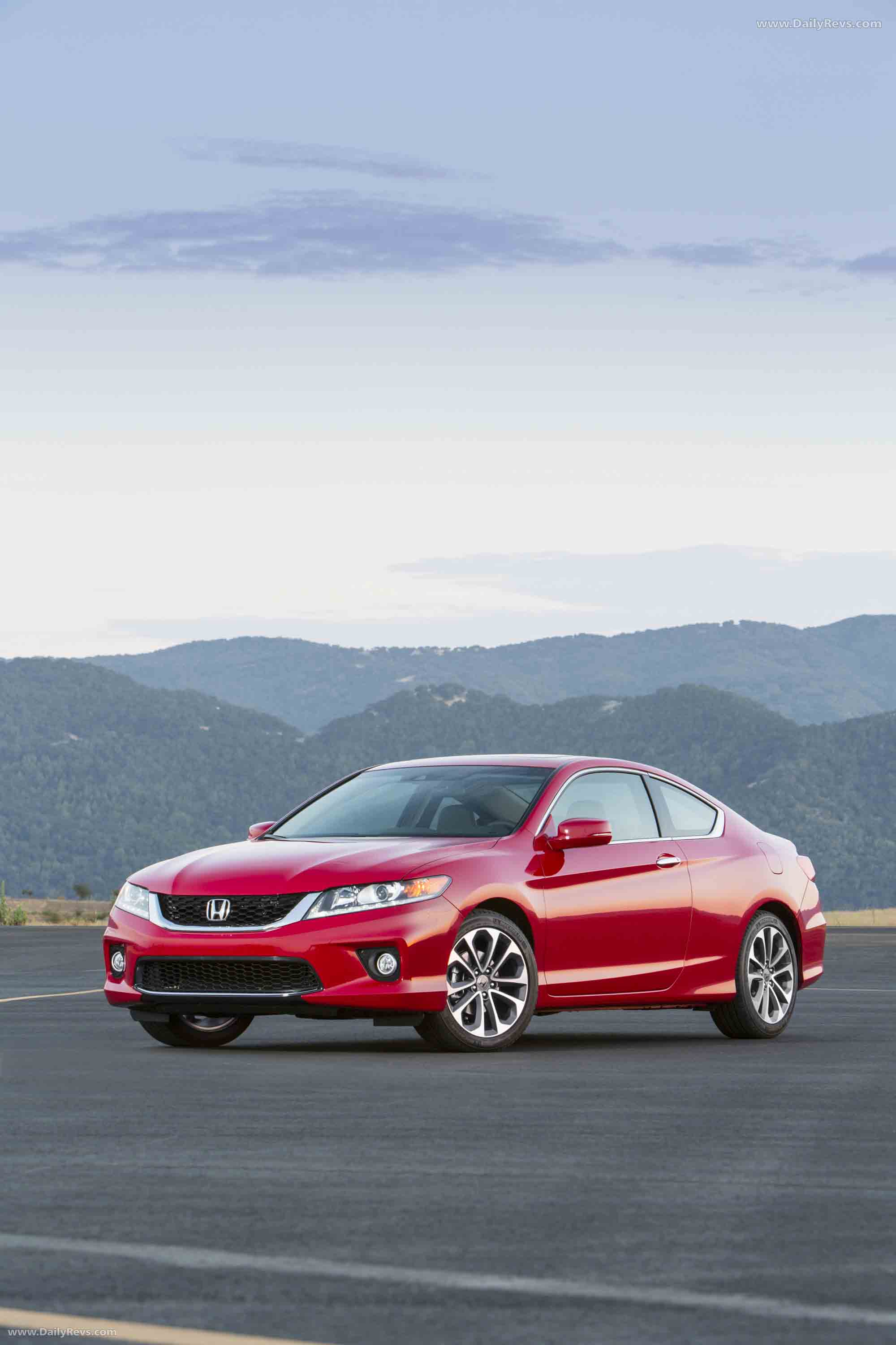2013 Honda Accord Coupe Front View