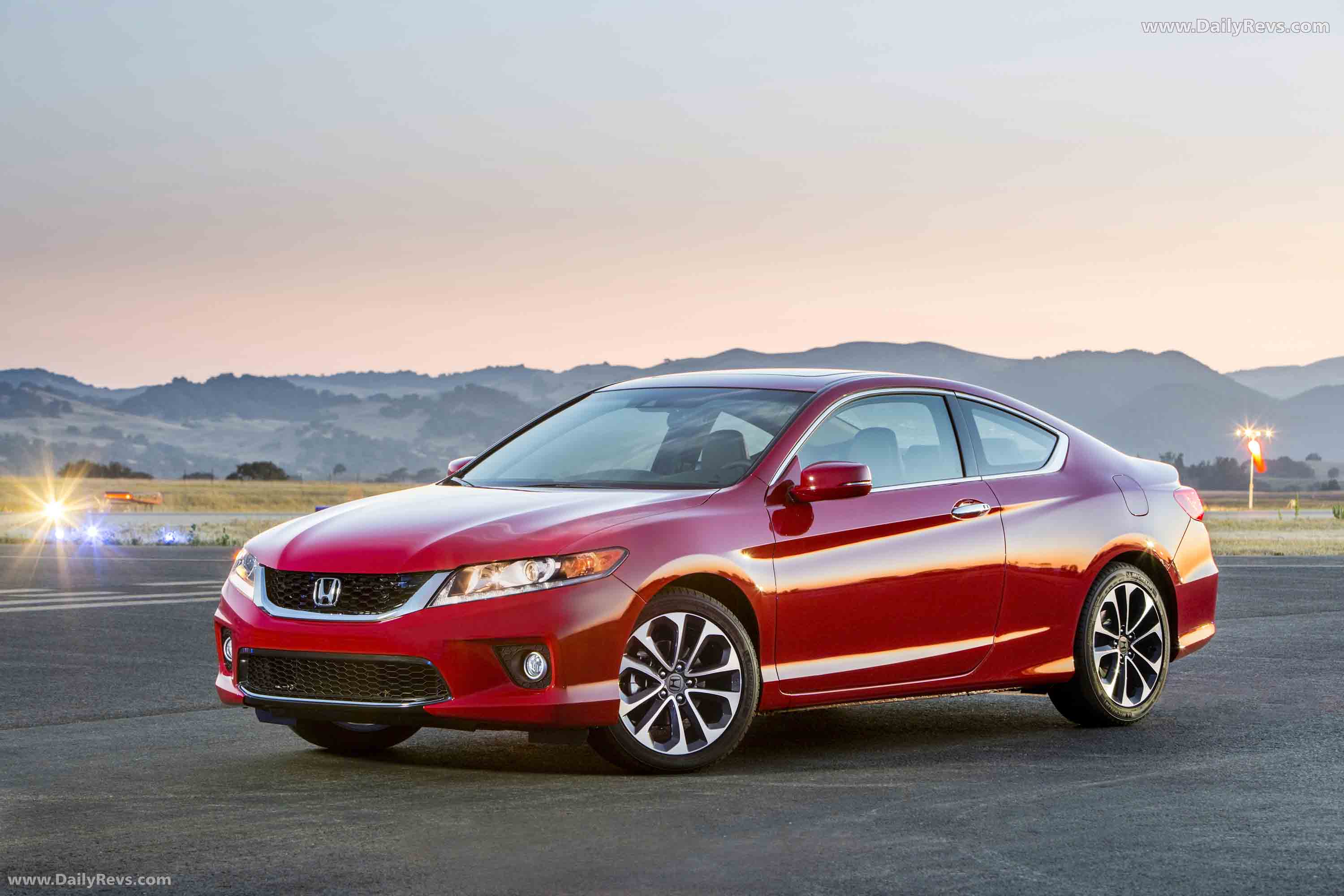 2013 Honda Accord Coupe Front View