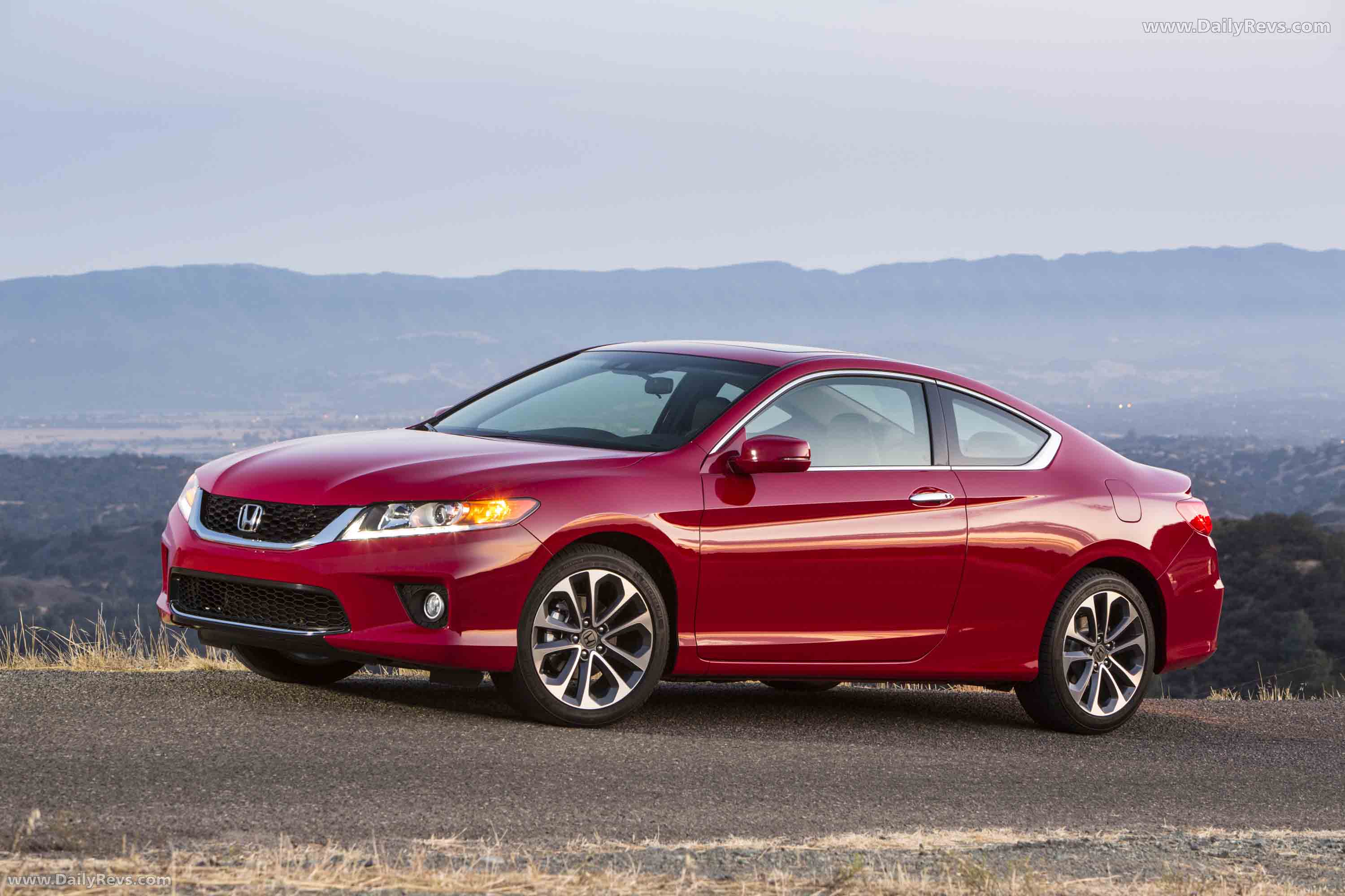 2013 Honda Accord Coupe Front View