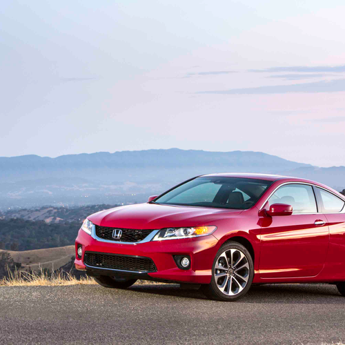 2013 Honda Accord Coupe Front View