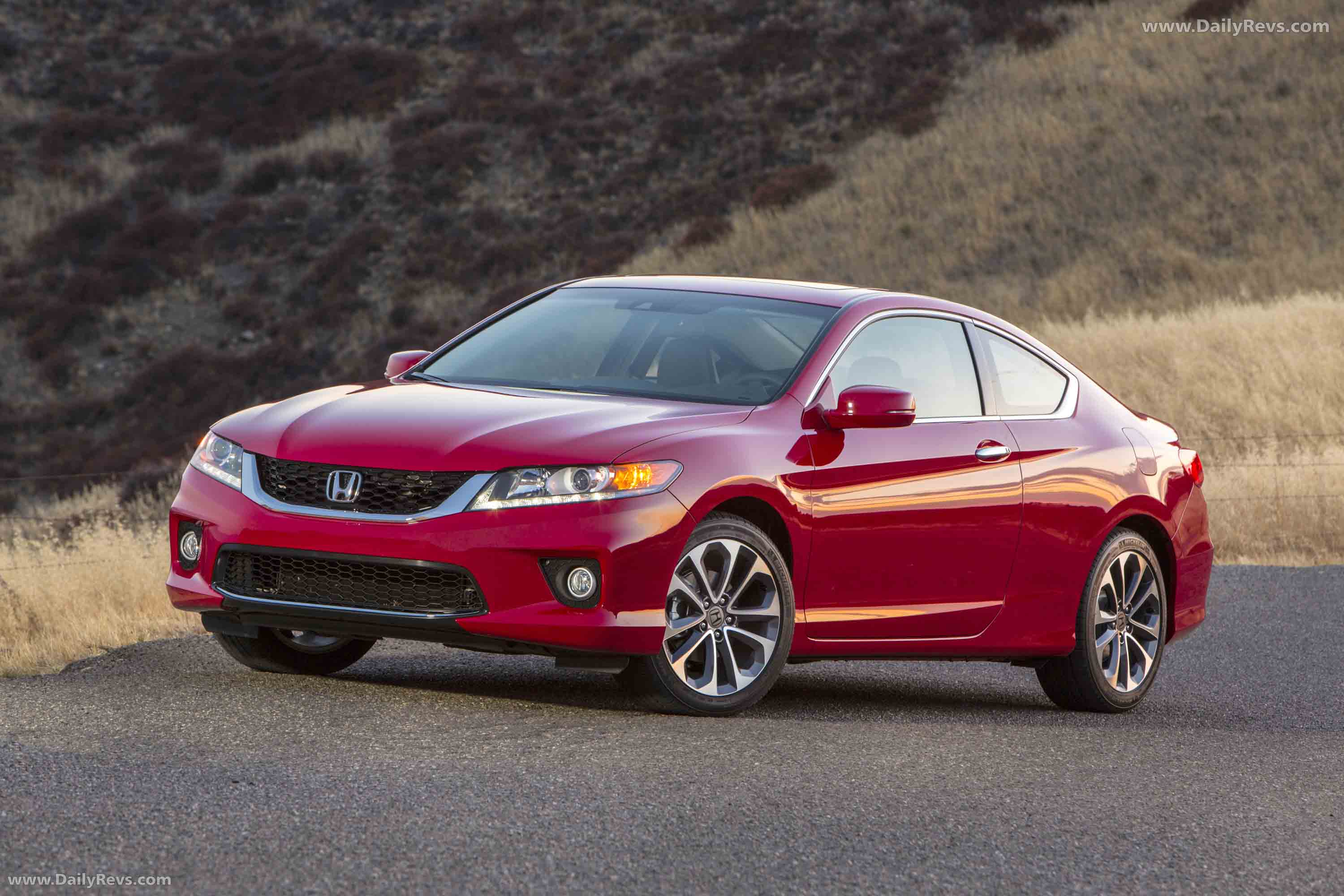 2013 Honda Accord Coupe Front View
