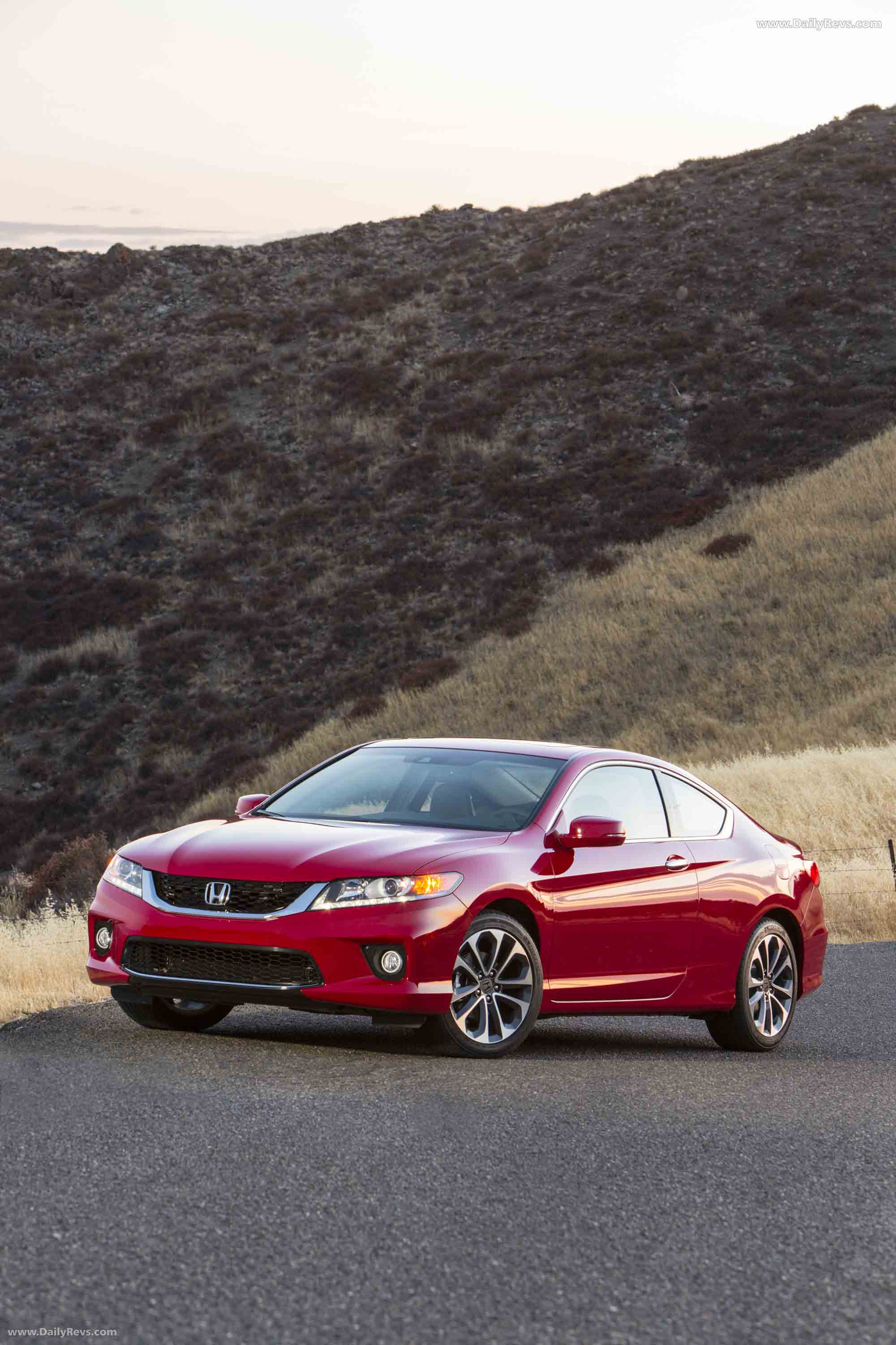 2013 Honda Accord Coupe Front View