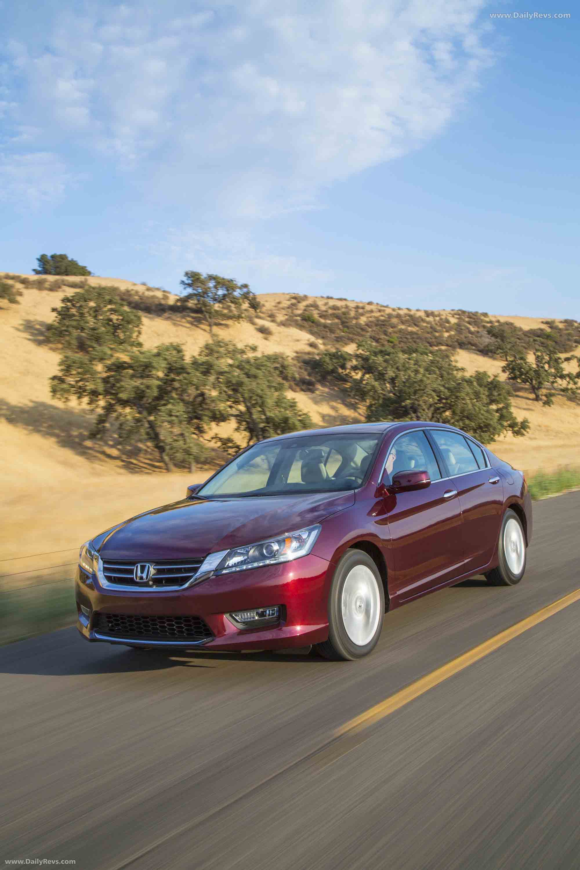 2013 Honda Accord Sedan Front View