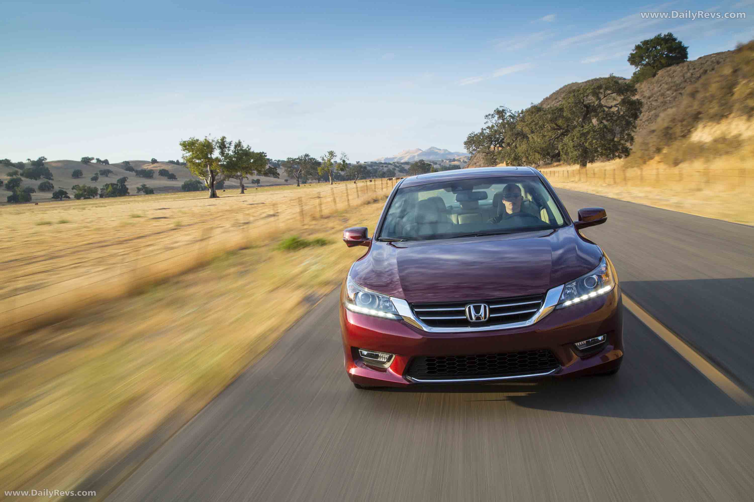 2013 Honda Accord Sedan Front View