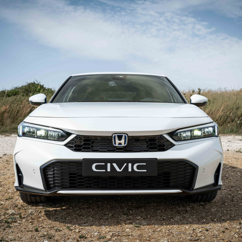 2025 Honda Civic eHEV European Version Front View