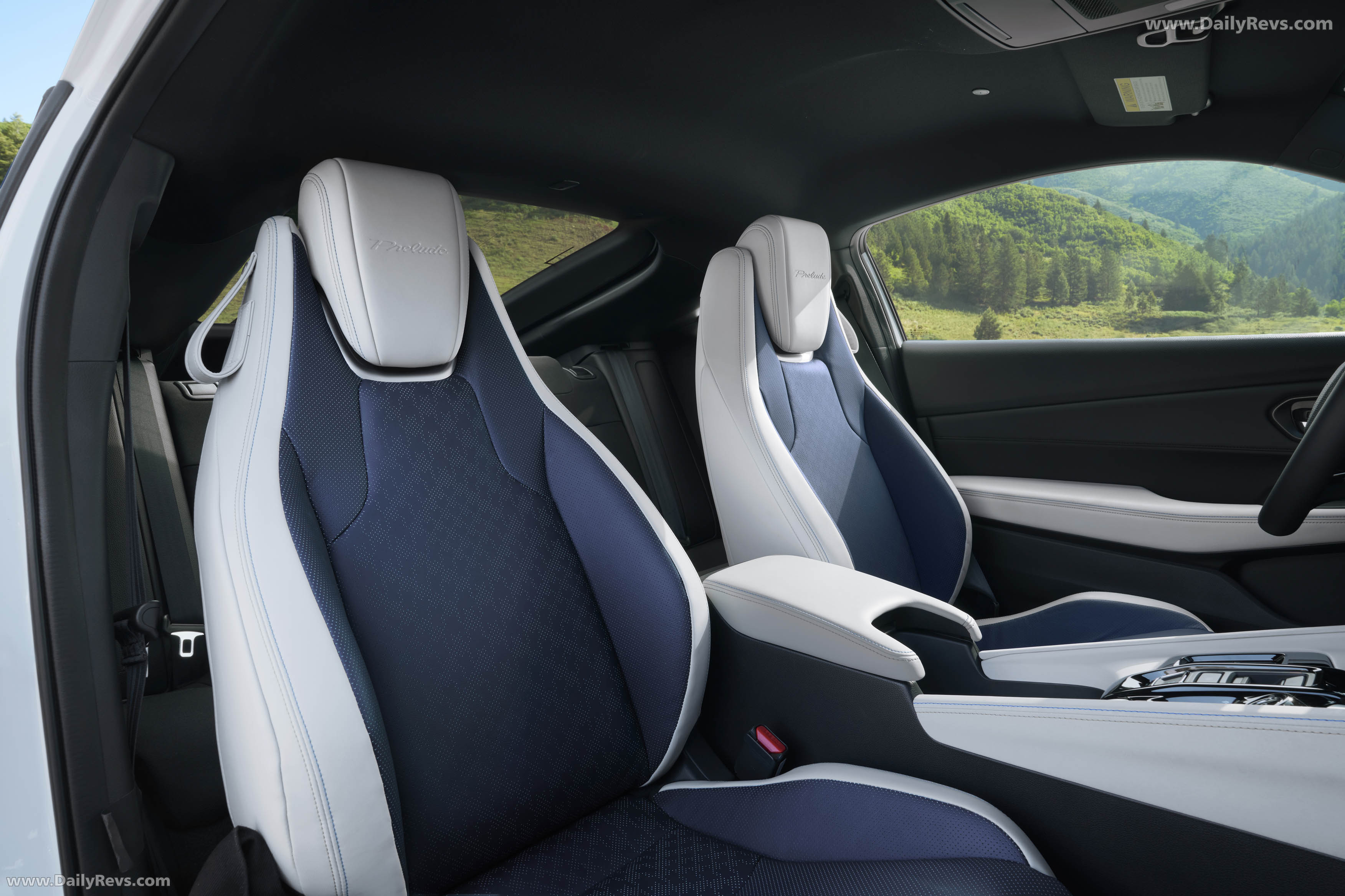 2026 Honda Prelude Winter Frost Interior