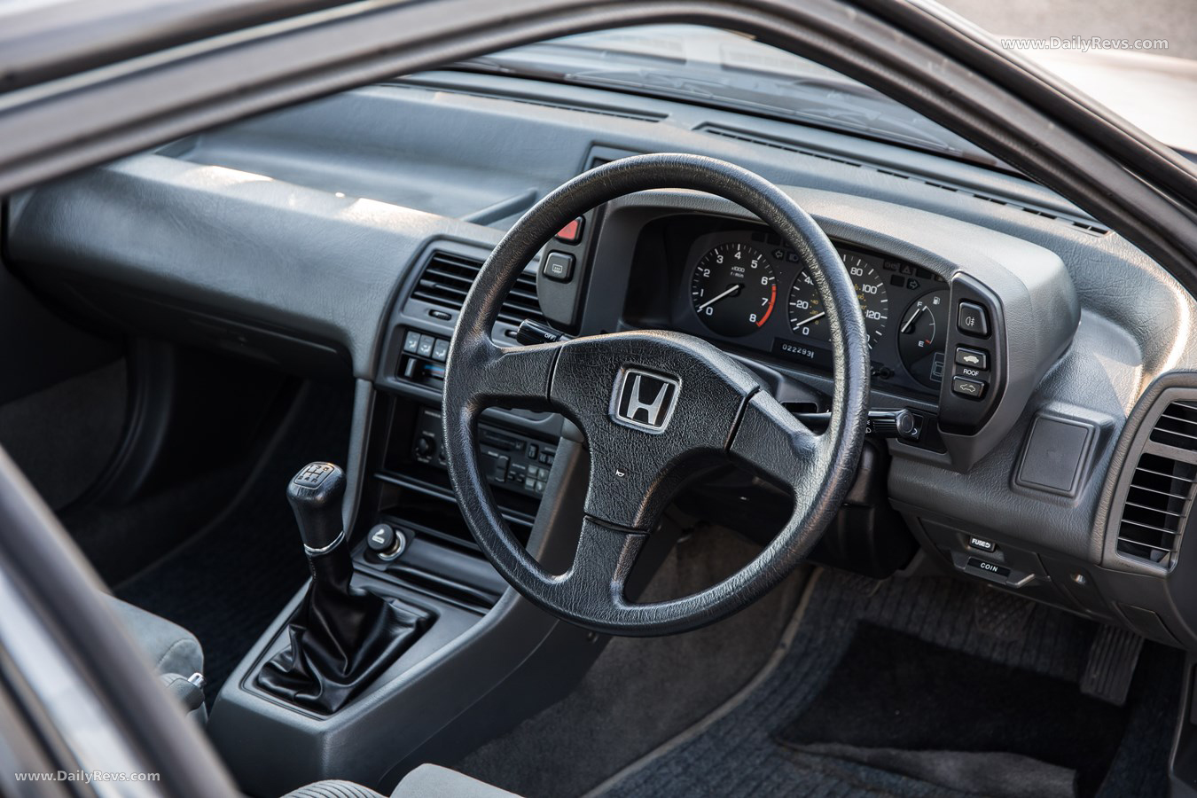 1989 Honda Prelude Interior
