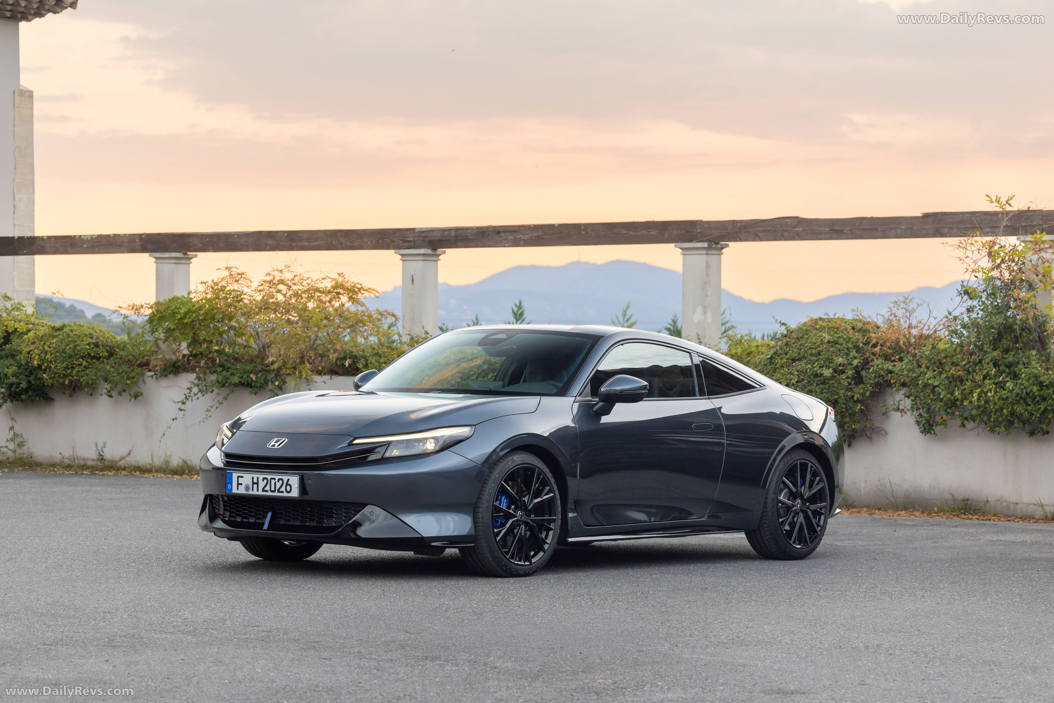 2026 Honda Prelude eHEV European Version Front View