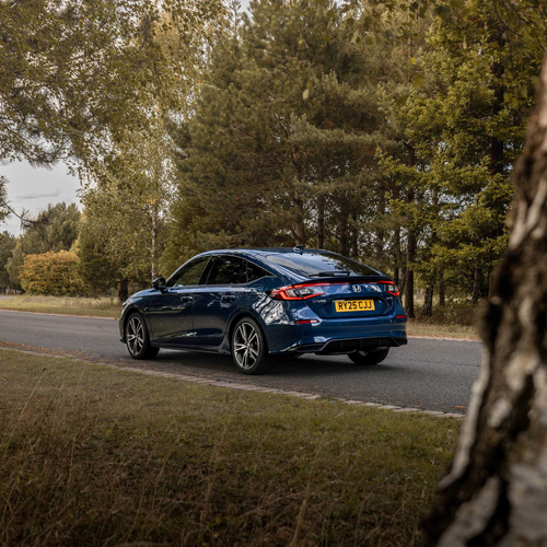 2025 Honda Civic eHEV UK Version Rear View
