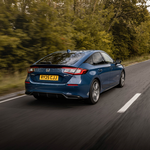 2025 Honda Civic eHEV UK Version Rear View