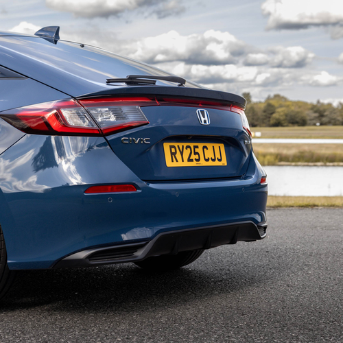 2025 Honda Civic eHEV UK Version Exterior
