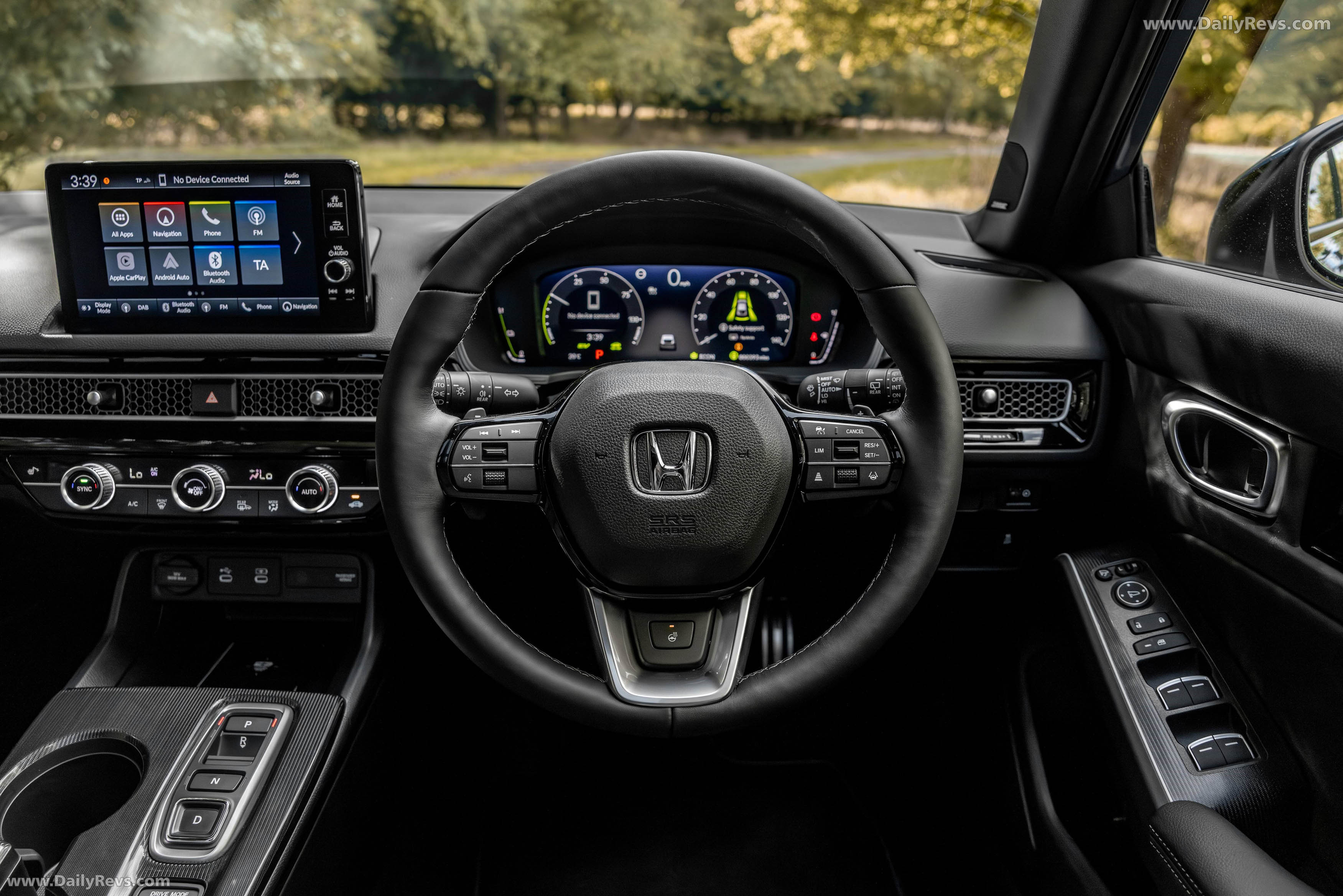 2025 Honda Civic eHEV UK Version Interior