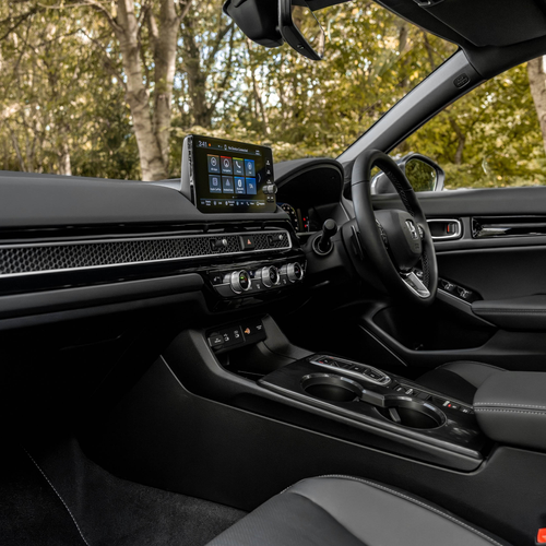 2025 Honda Civic eHEV UK Version Interior