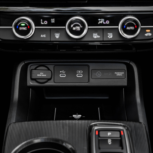 2025 Honda Civic eHEV UK Version Interior
