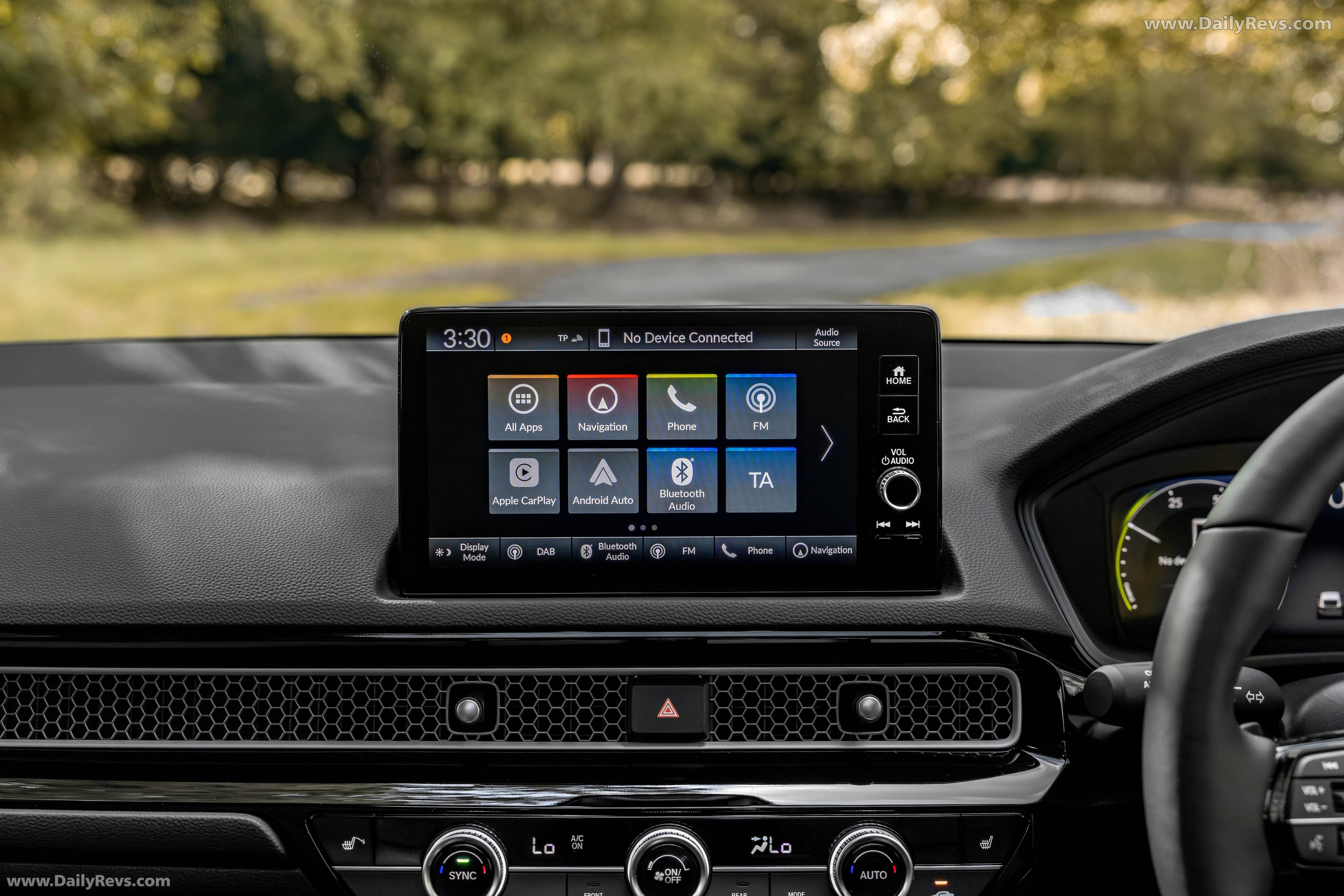 2025 Honda Civic eHEV UK Version Interior