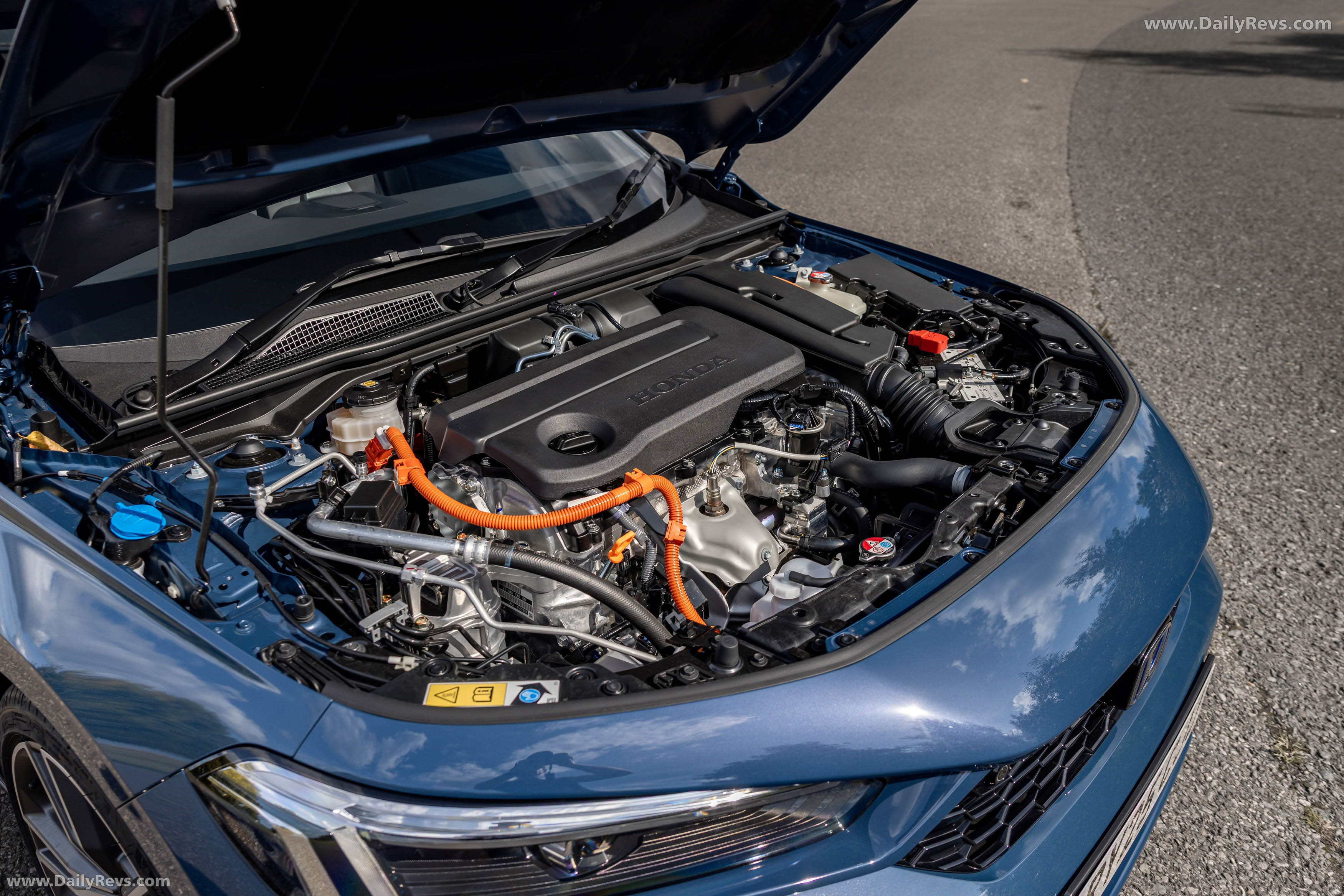 2025 Honda Civic eHEV UK Version Engine