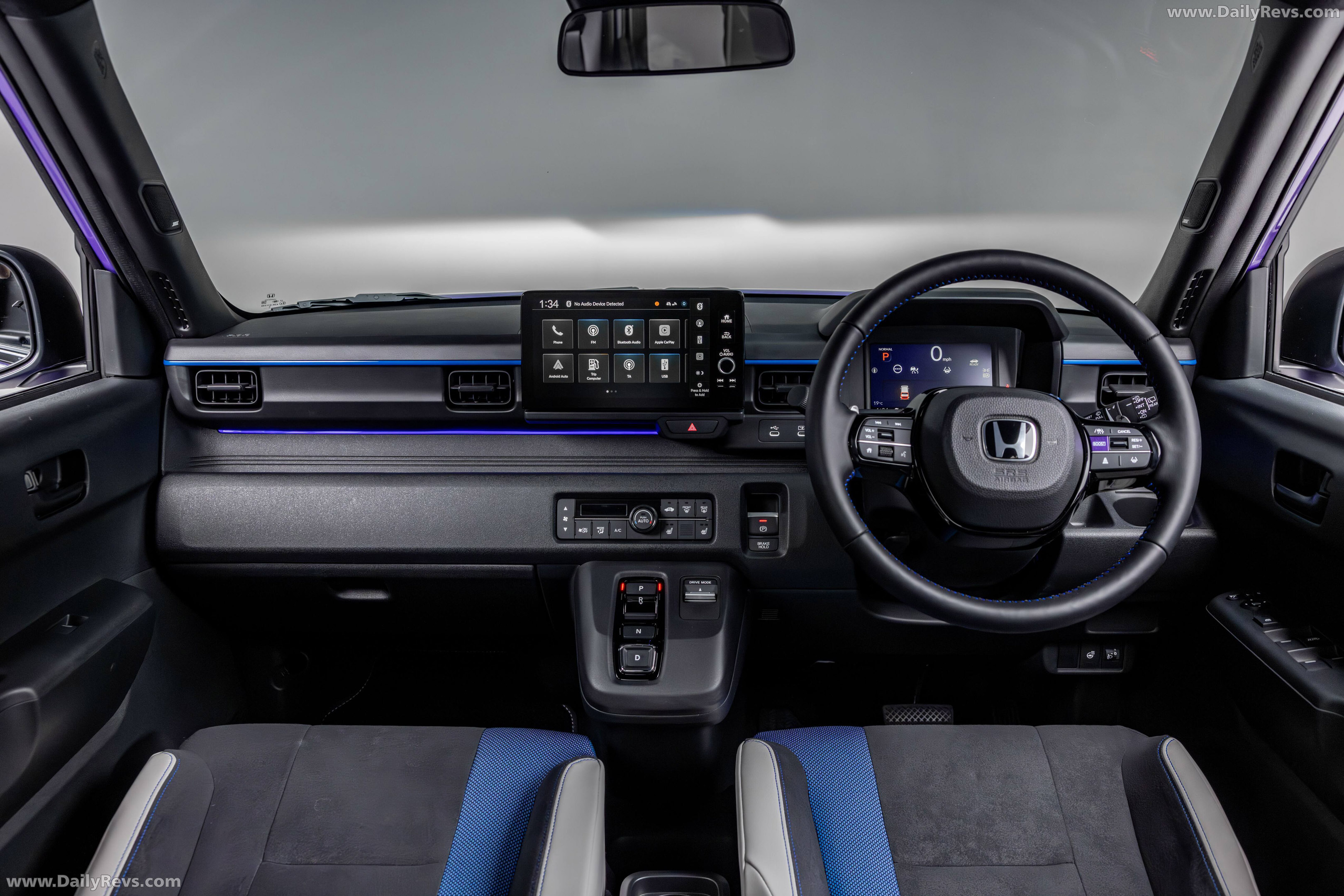 2026 Honda Super-N Interior