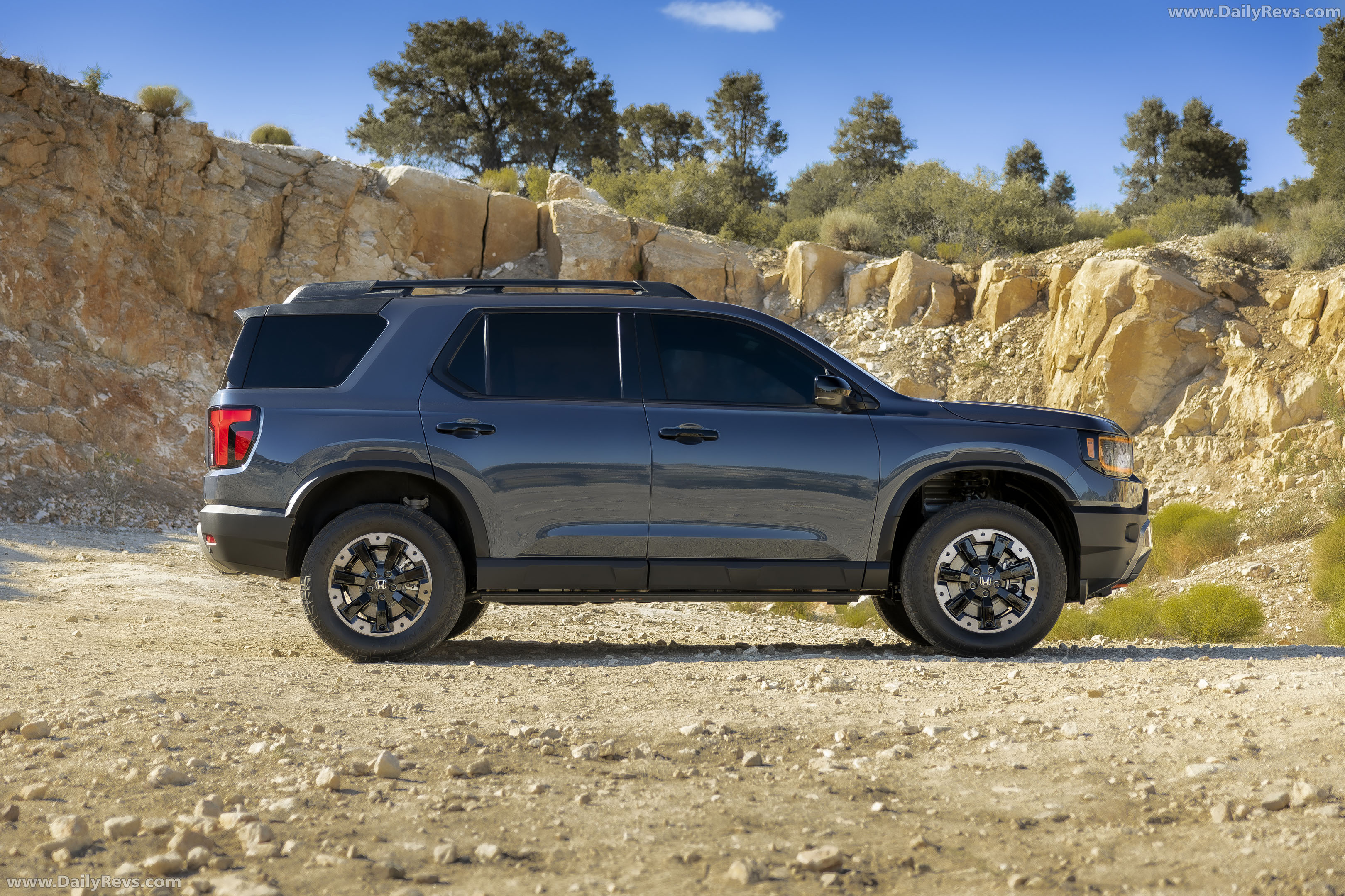 2027 Honda Passport TrailSport Side View