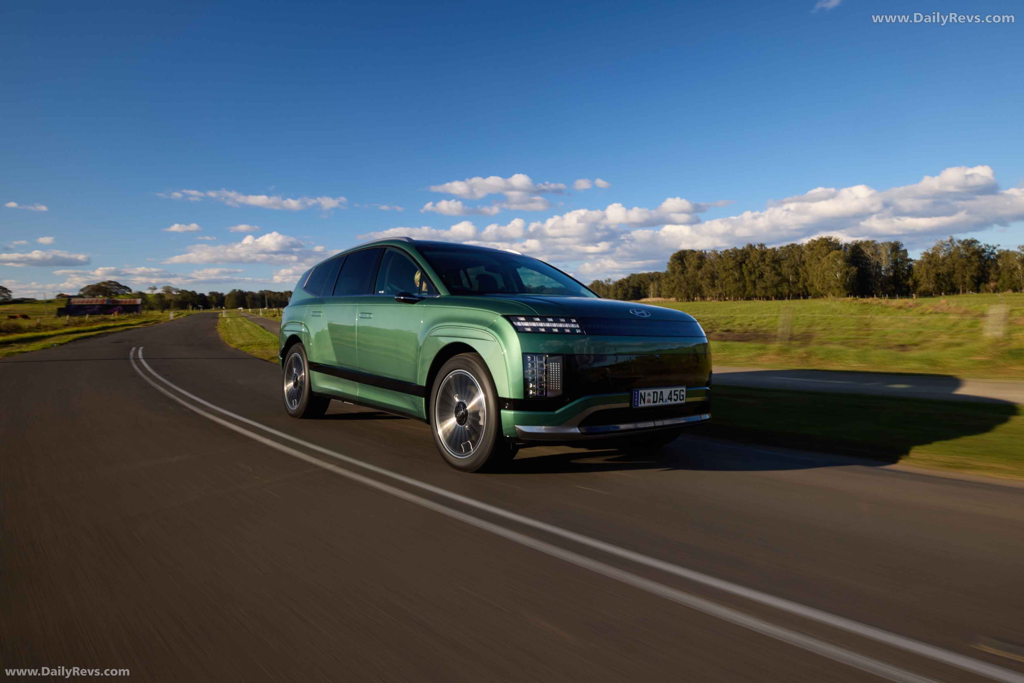 2026 Hyundai Ioniq 9 Australian Version Front View