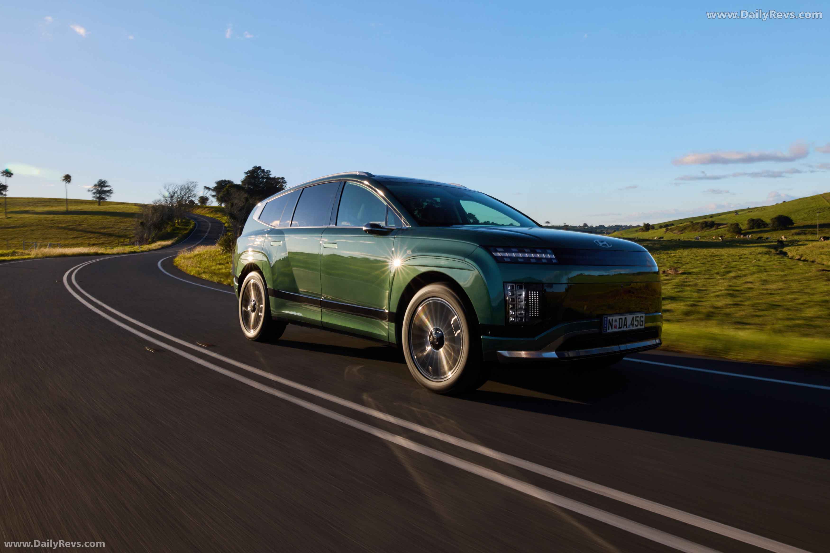 2026 Hyundai Ioniq 9 Australian Version Front View