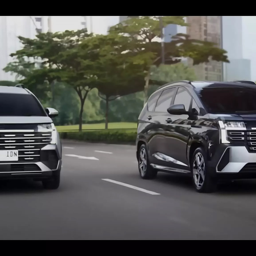 2026 Hyundai Stargazer X Front View