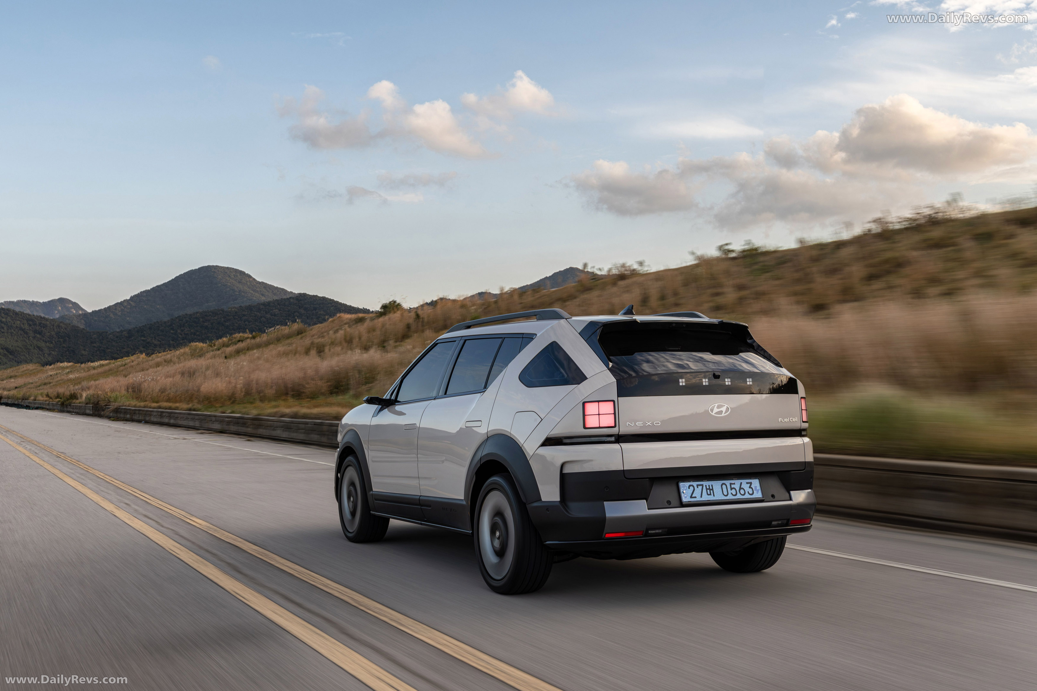 2026 Hyundai Nexo Rear View