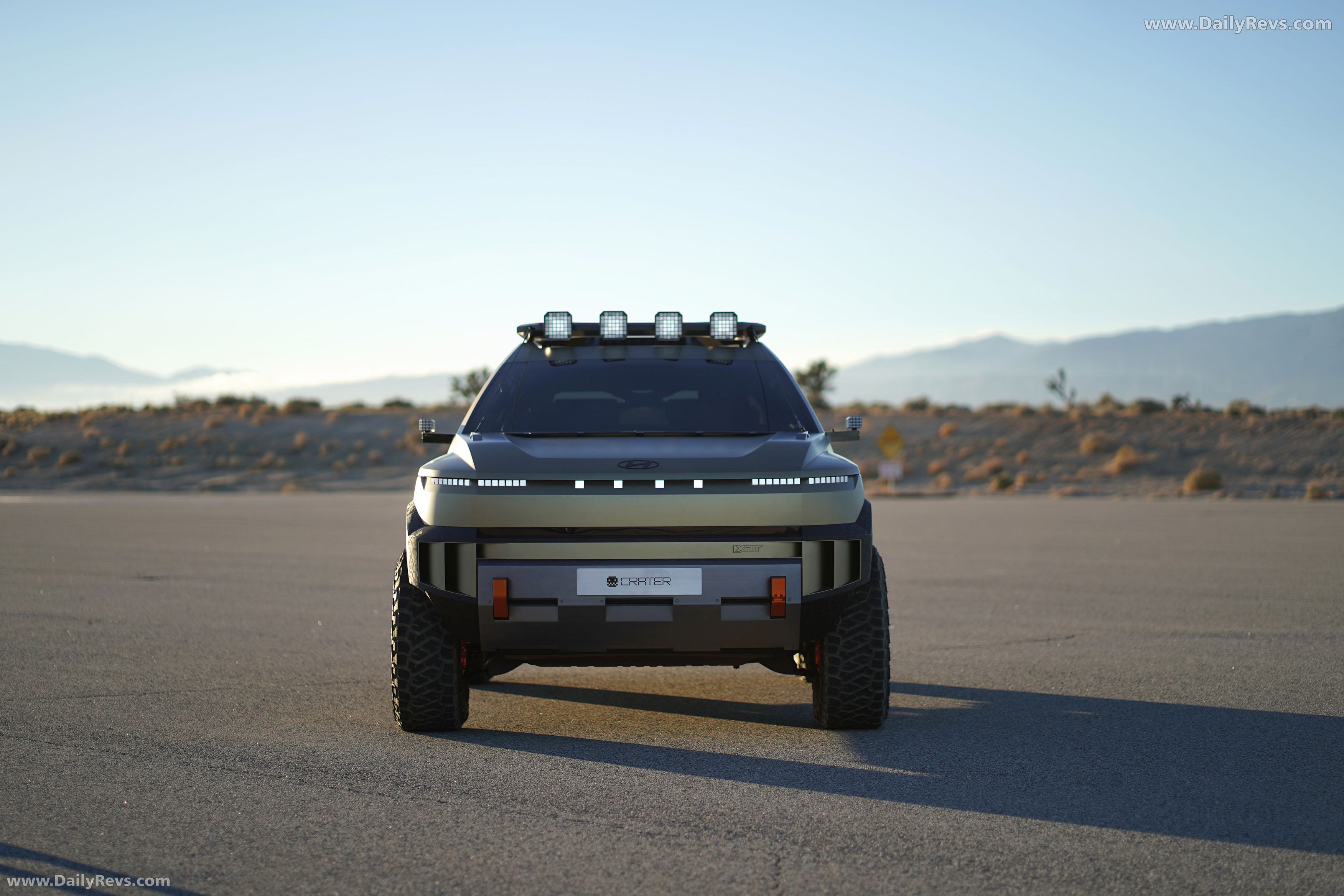 2025 Hyundai CRATER Concept Front View