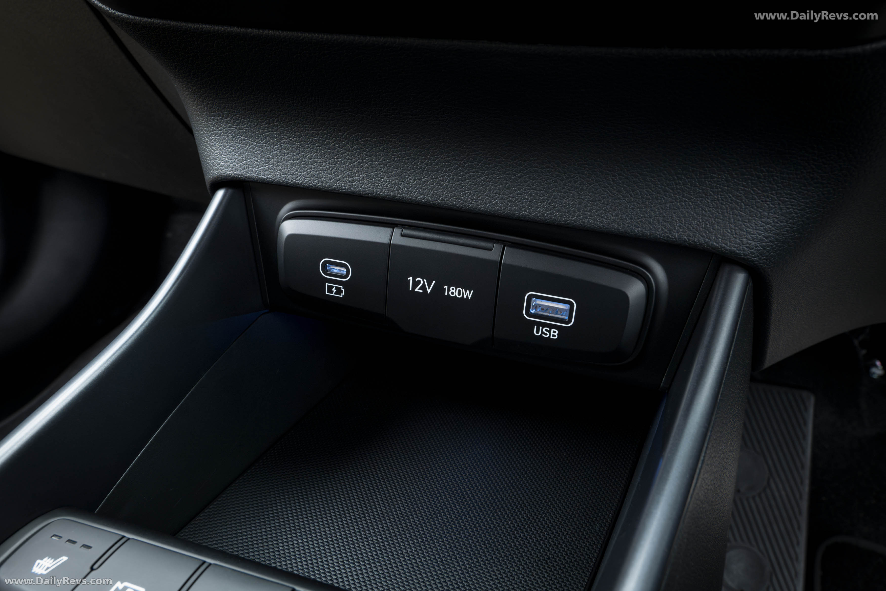 2025 Hyundai Bayon UK Version Interior