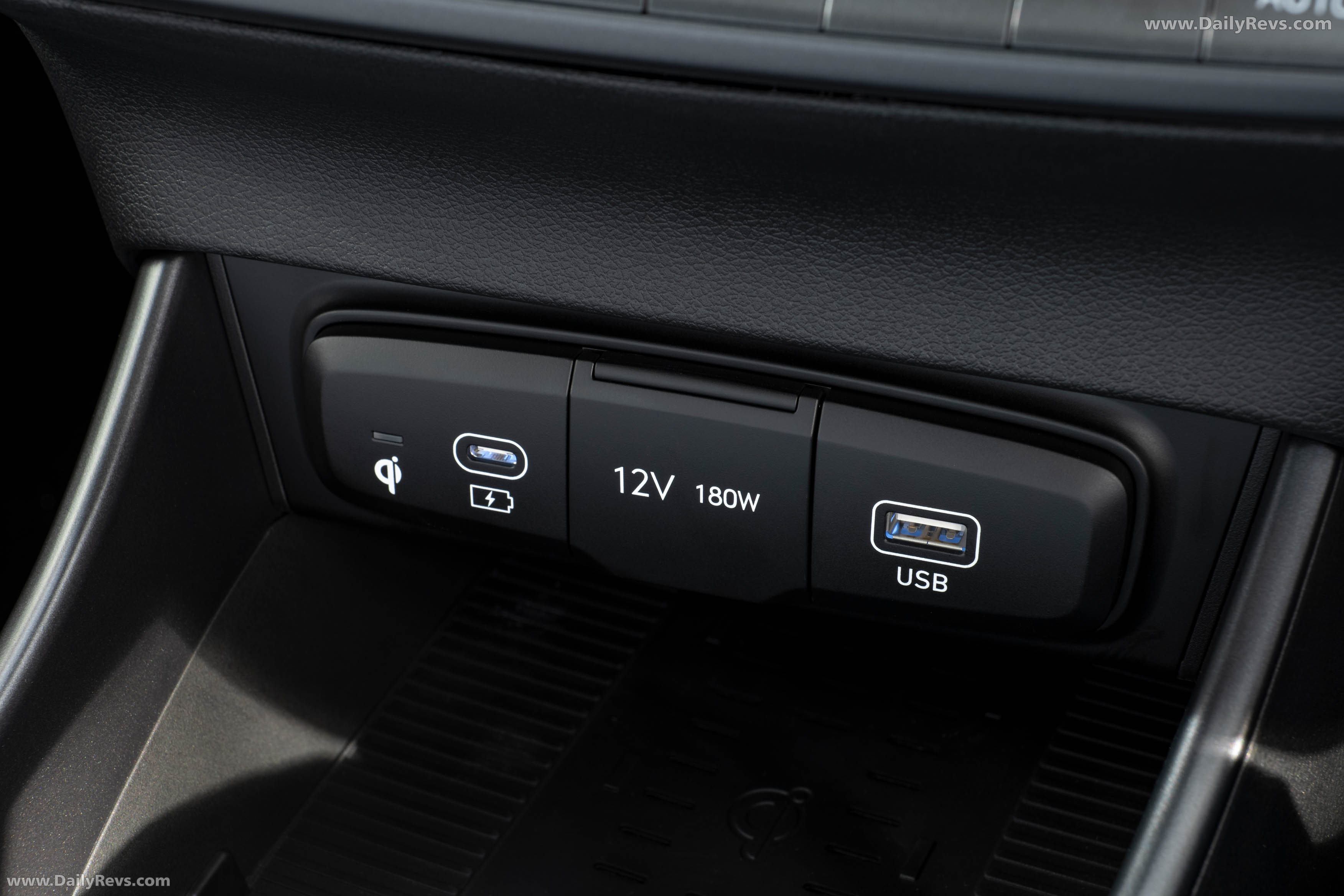2024 Hyundai i20 UK Version Interior