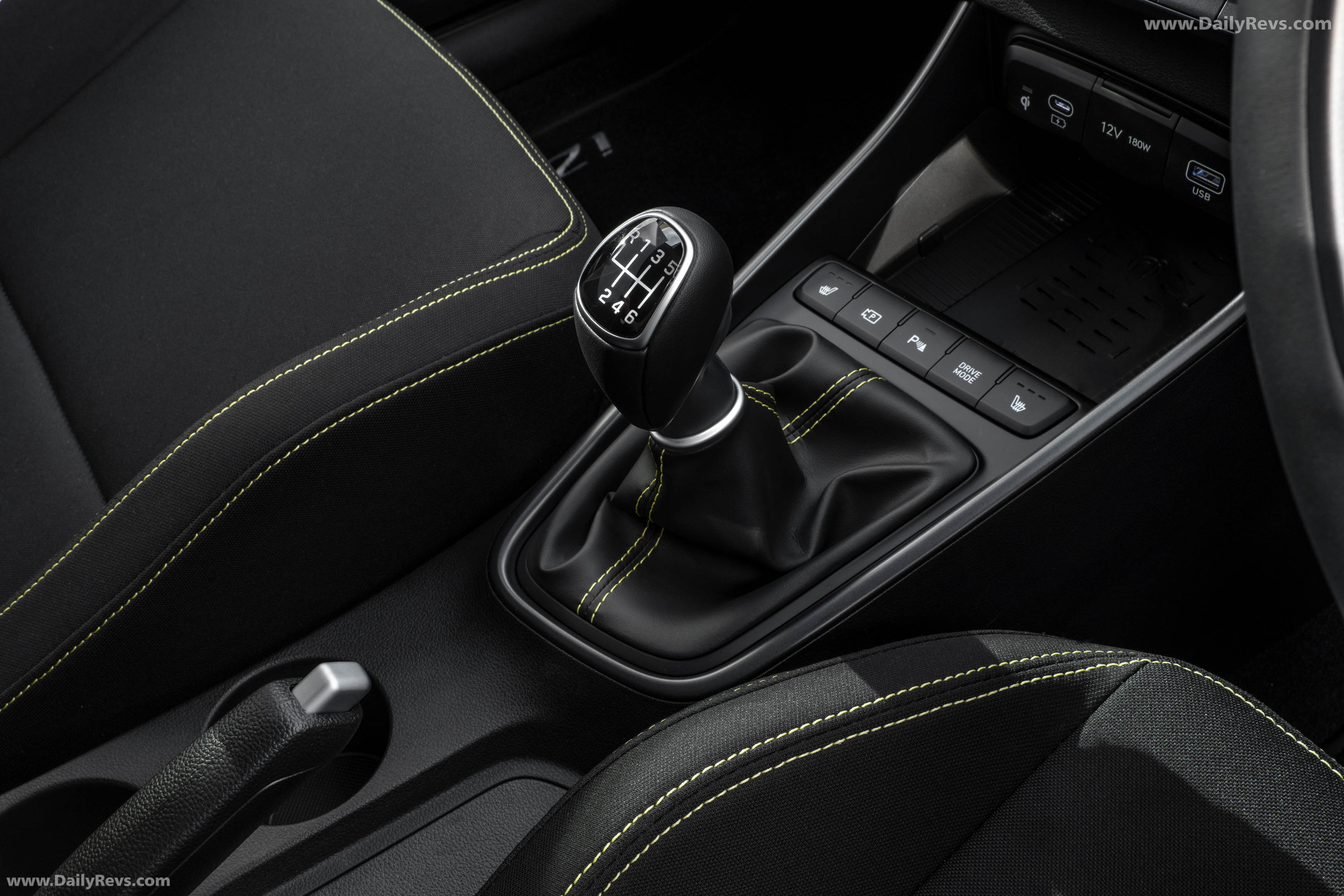 2024 Hyundai i20 UK Version Interior