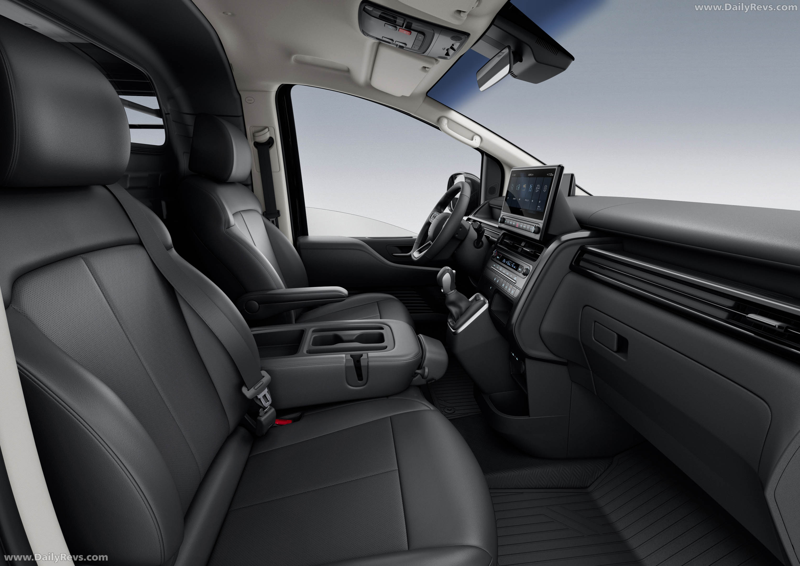 2027 Hyundai Staria Load Premium Interior