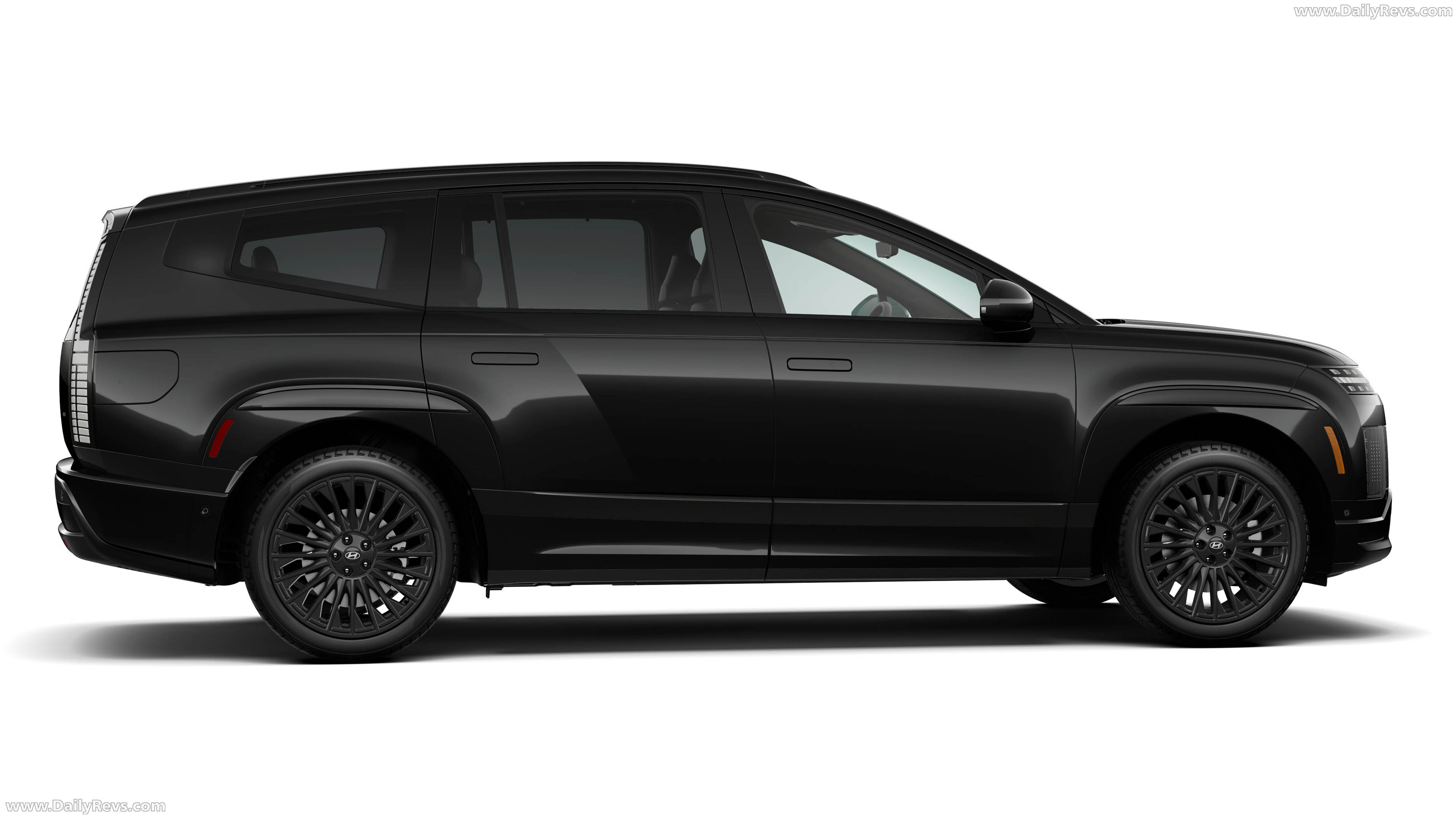 2027 Hyundai Ioniq 9 Calligraphy Black Ink Side View
