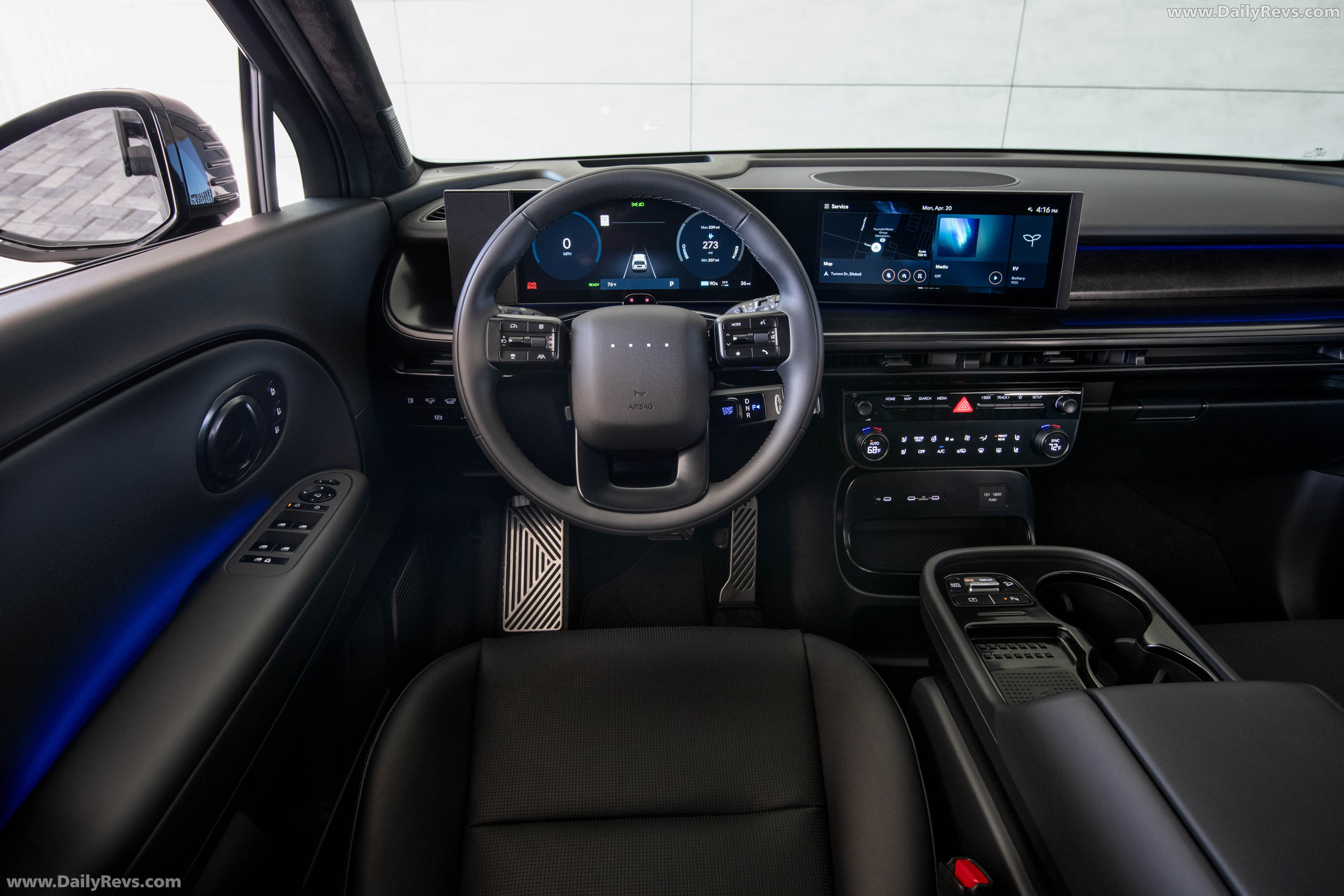 2027 Hyundai Ioniq 9 Calligraphy Black Ink Interior
