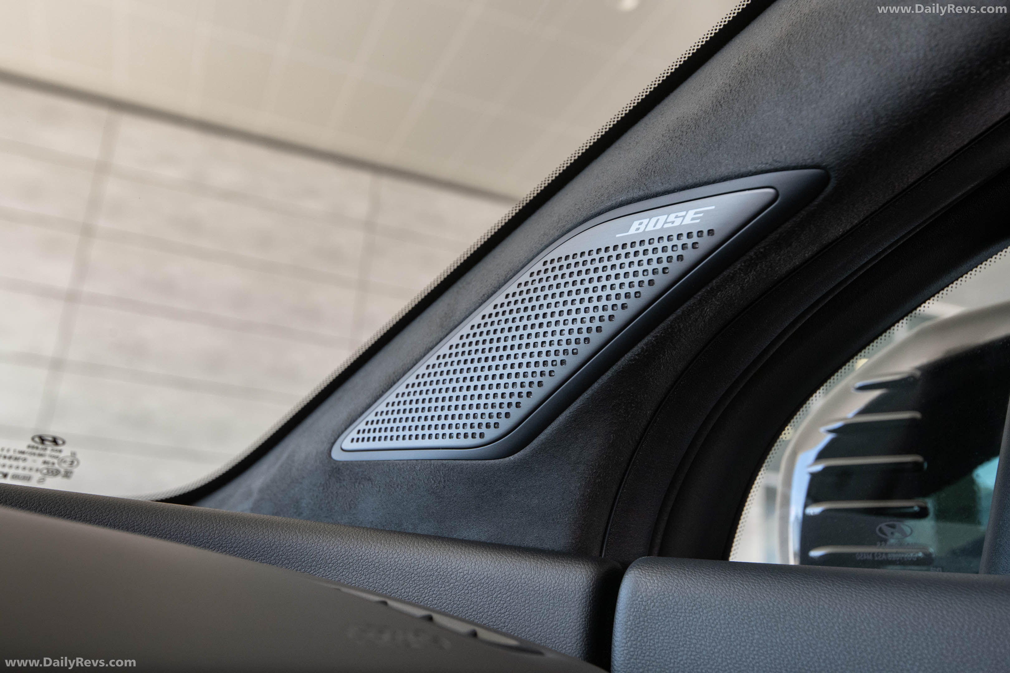 2027 Hyundai Ioniq 9 Calligraphy Black Ink Interior