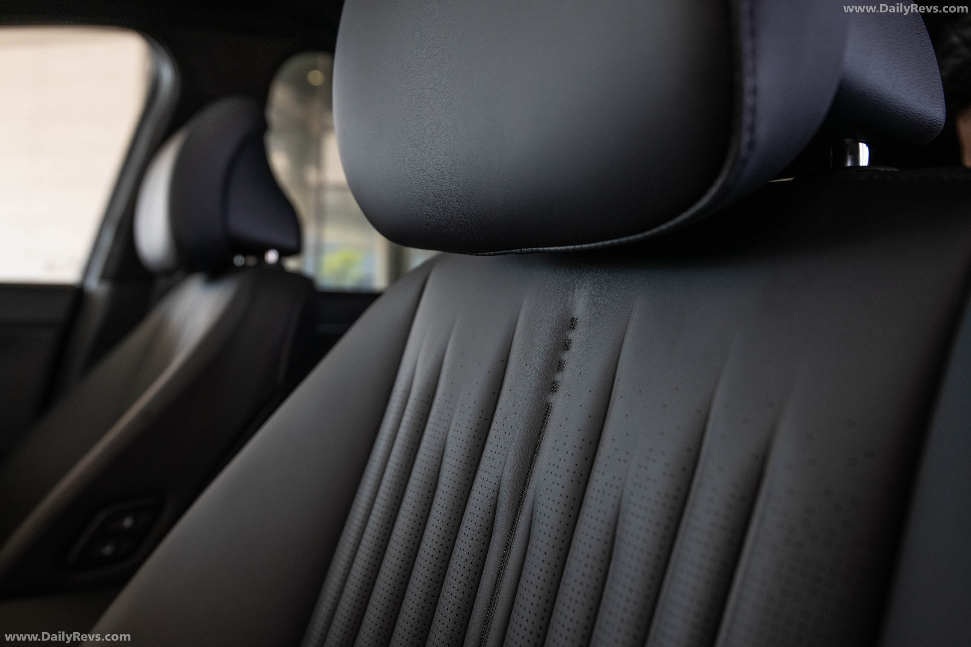 2027 Hyundai Ioniq 9 Calligraphy Black Ink Interior