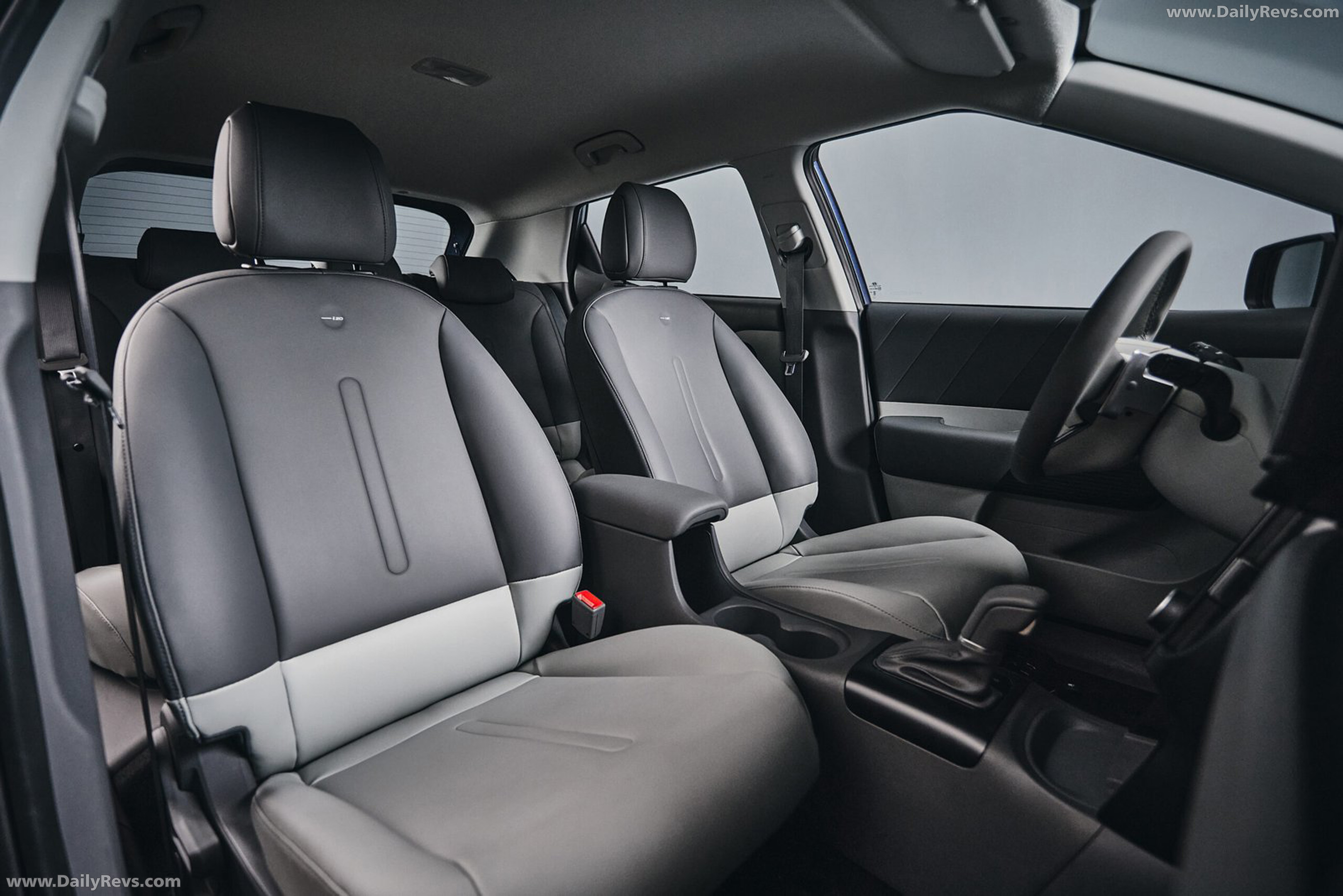 2027 Hyundai i20 Interior